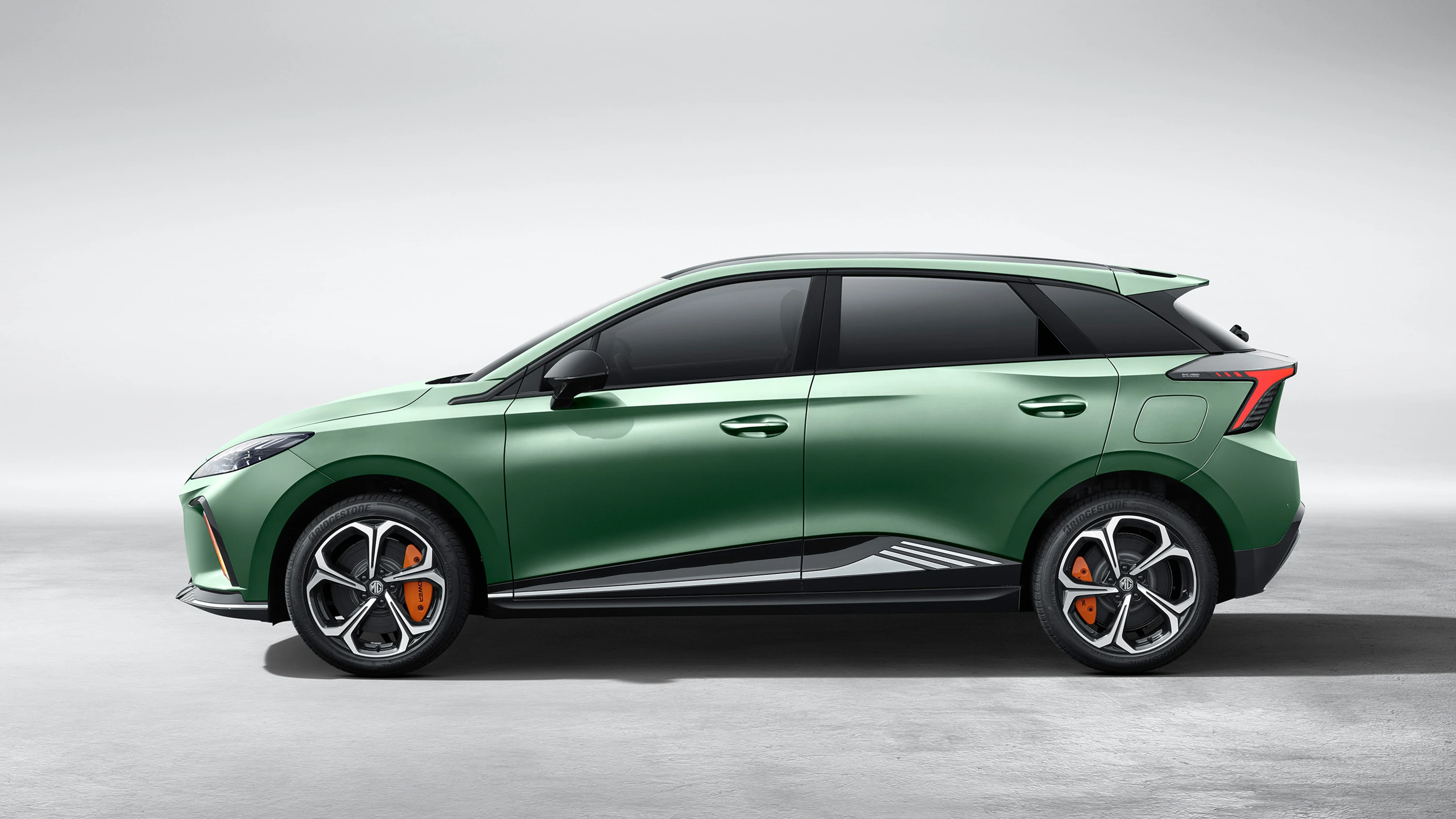 MG MG4 Electric XPOWER exterior view