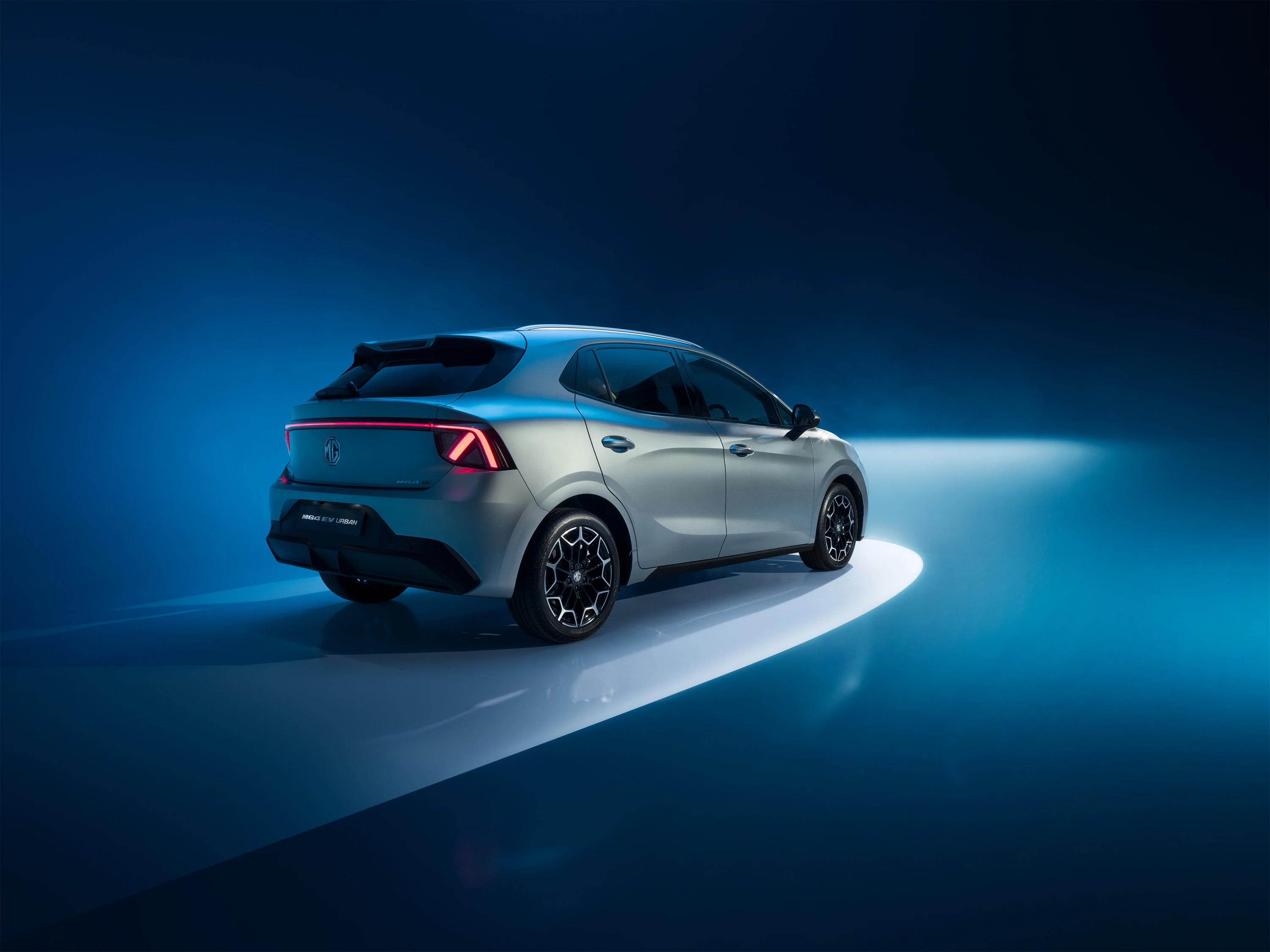 MG MG4 Urban Comfort Standard Range exterior view