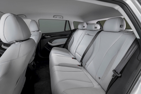 MG MG5 Electric Long Range secondrowseats view
