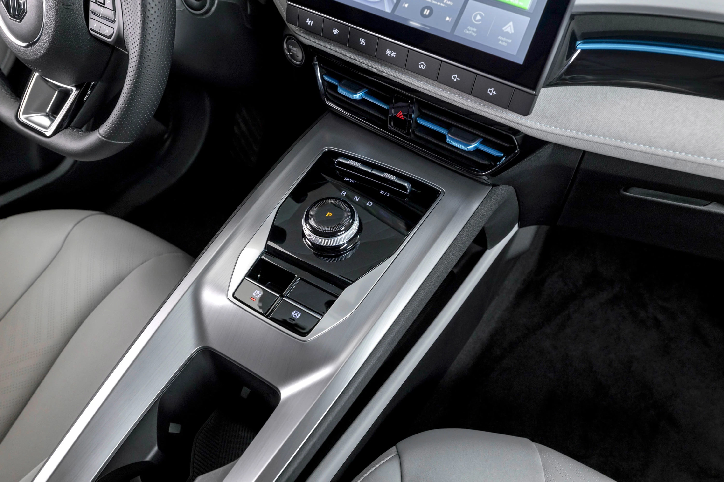 MG MG5 Electric Standard Range interior view