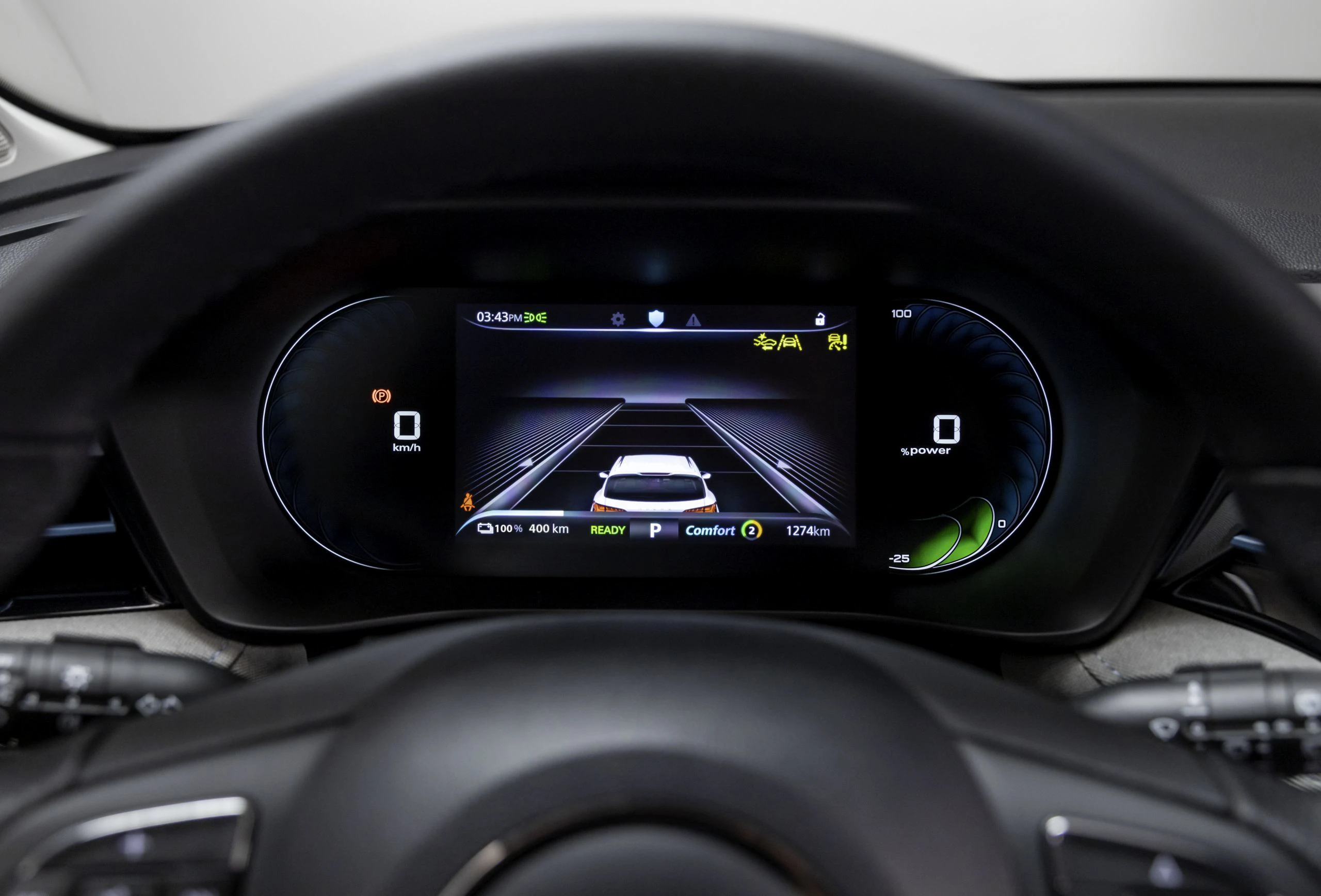 MG MG5 Electric Standard Range screens view