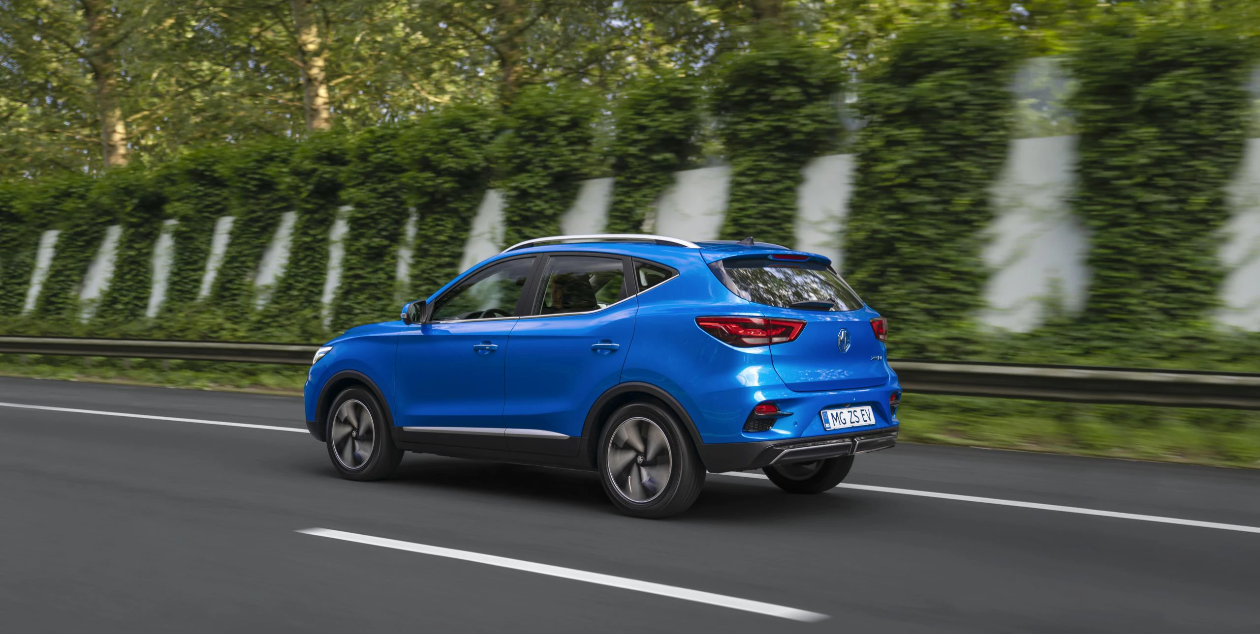 MG ZS EV Long Range exterior view