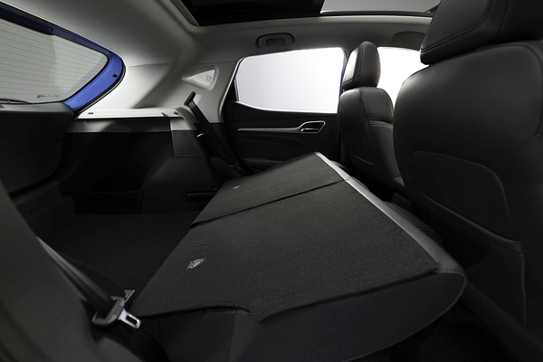 MG ZS EV Long Range trunk view