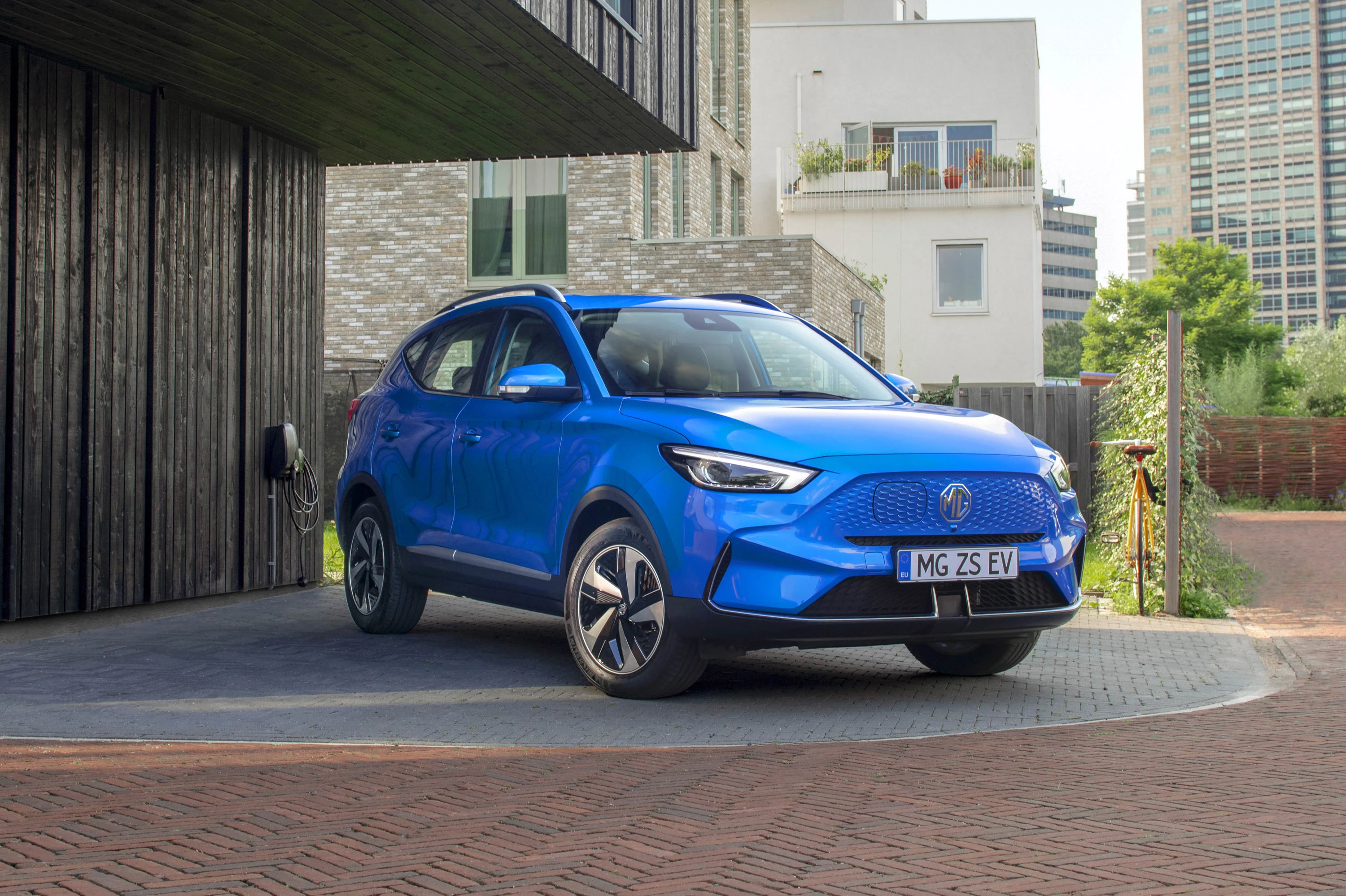 MG ZS EV Standard Range electric vehicle exterior