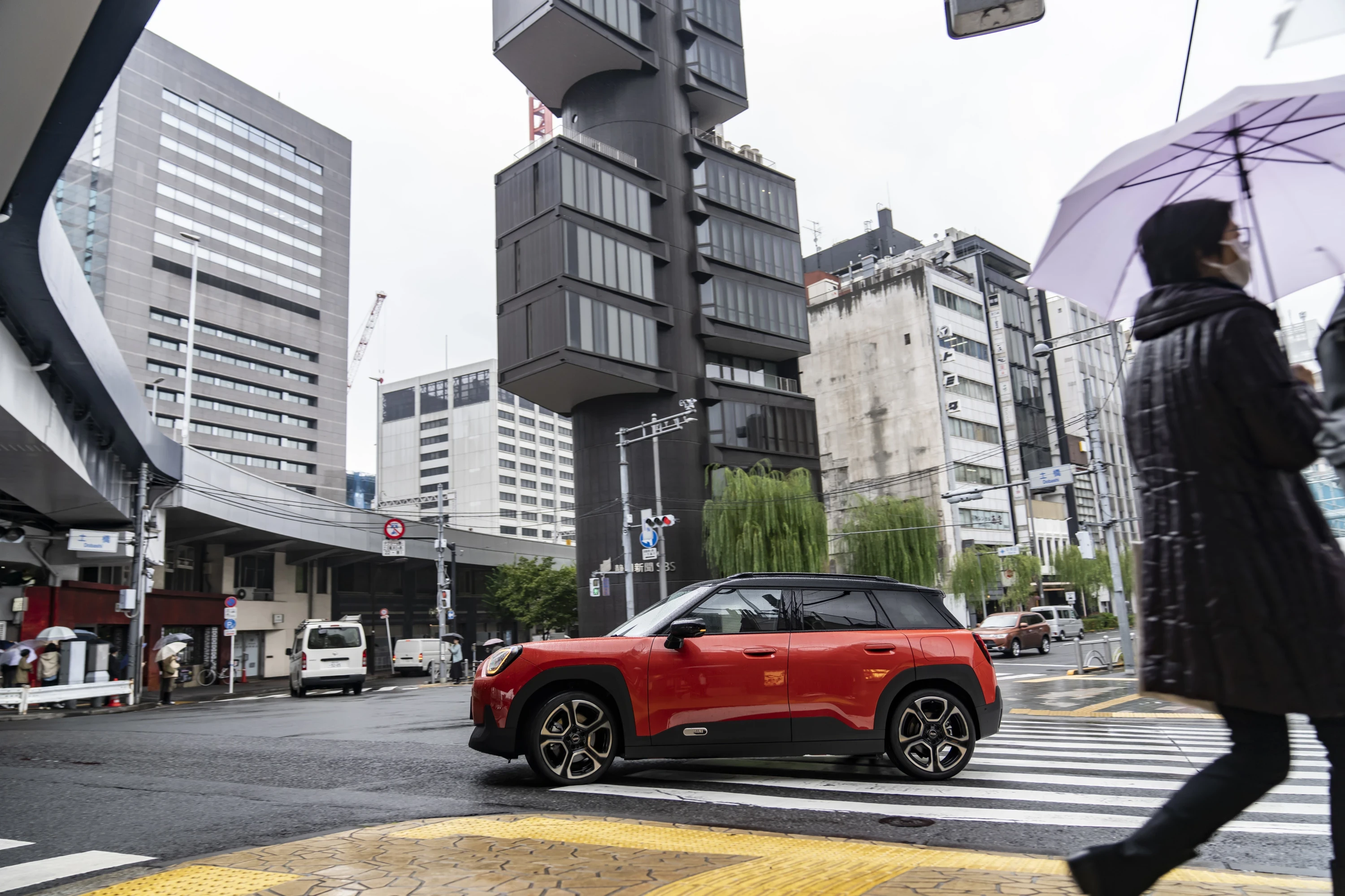 Mini Aceman SE exterior view