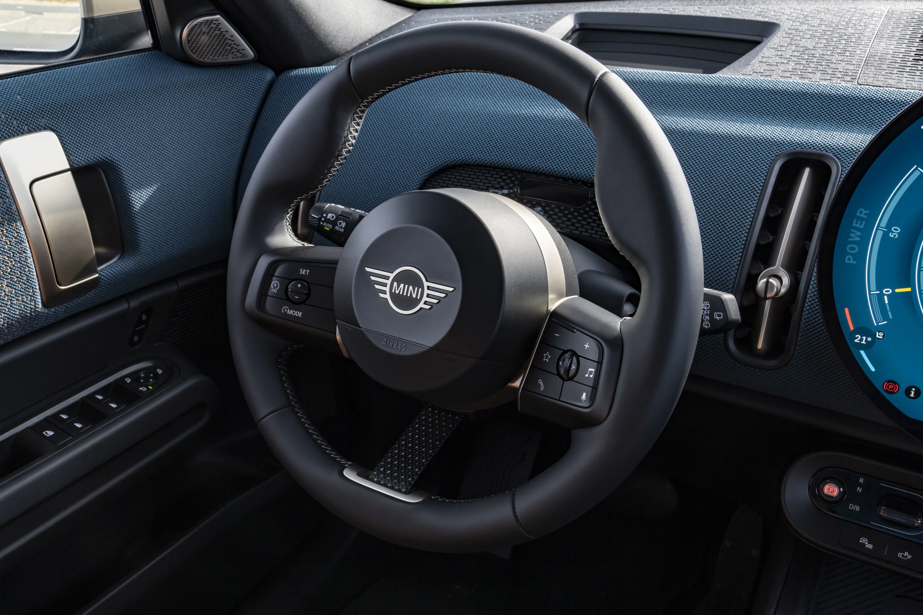 Mini Countryman E steeringwheel view