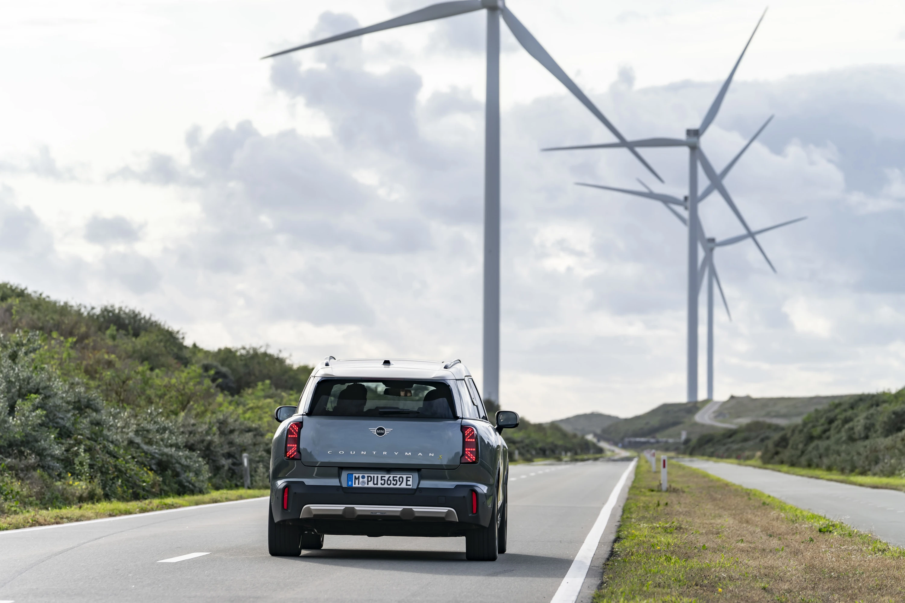 Mini Countryman SE ALL4 exterior view