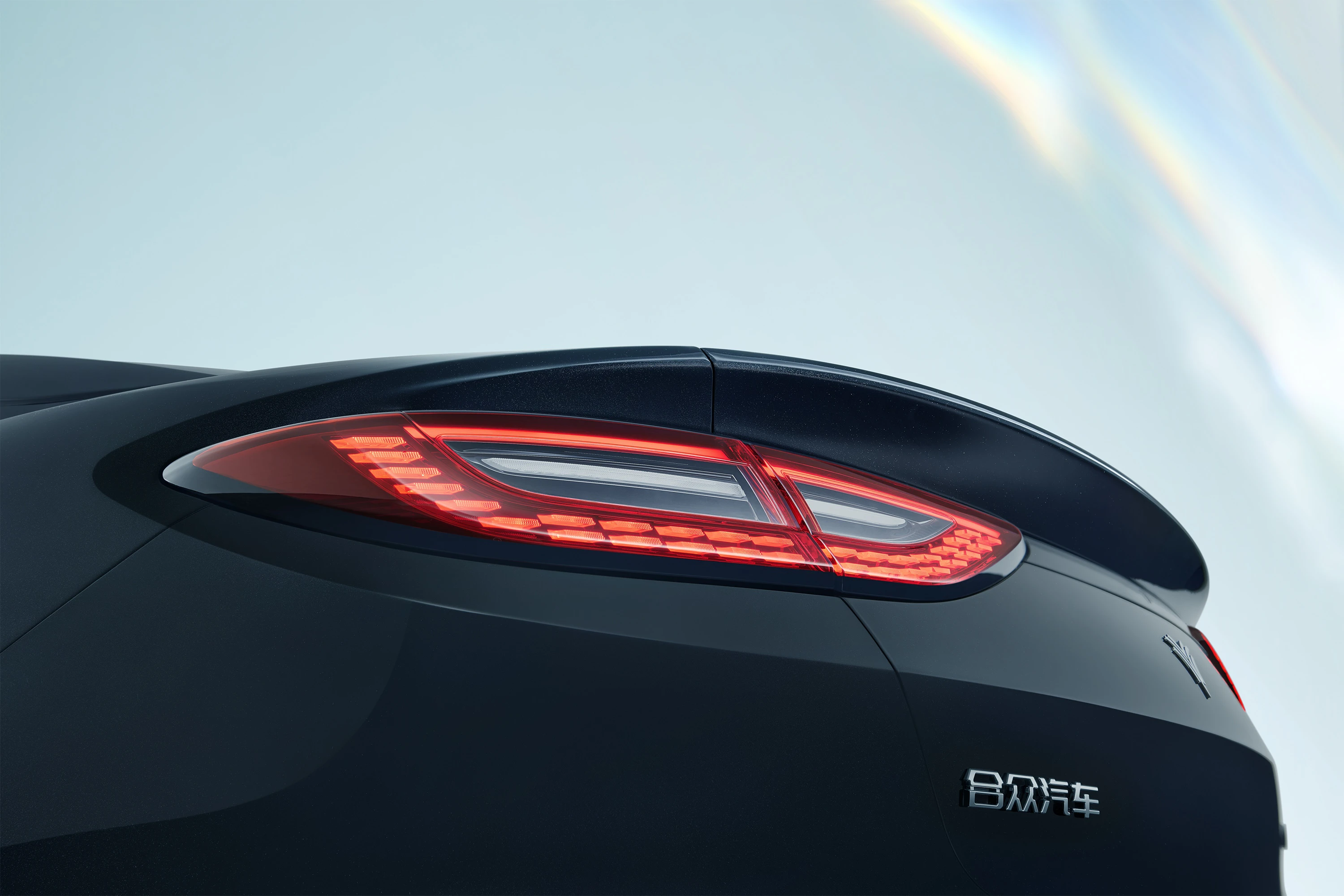 Neta GT 580 AWD rearlights view