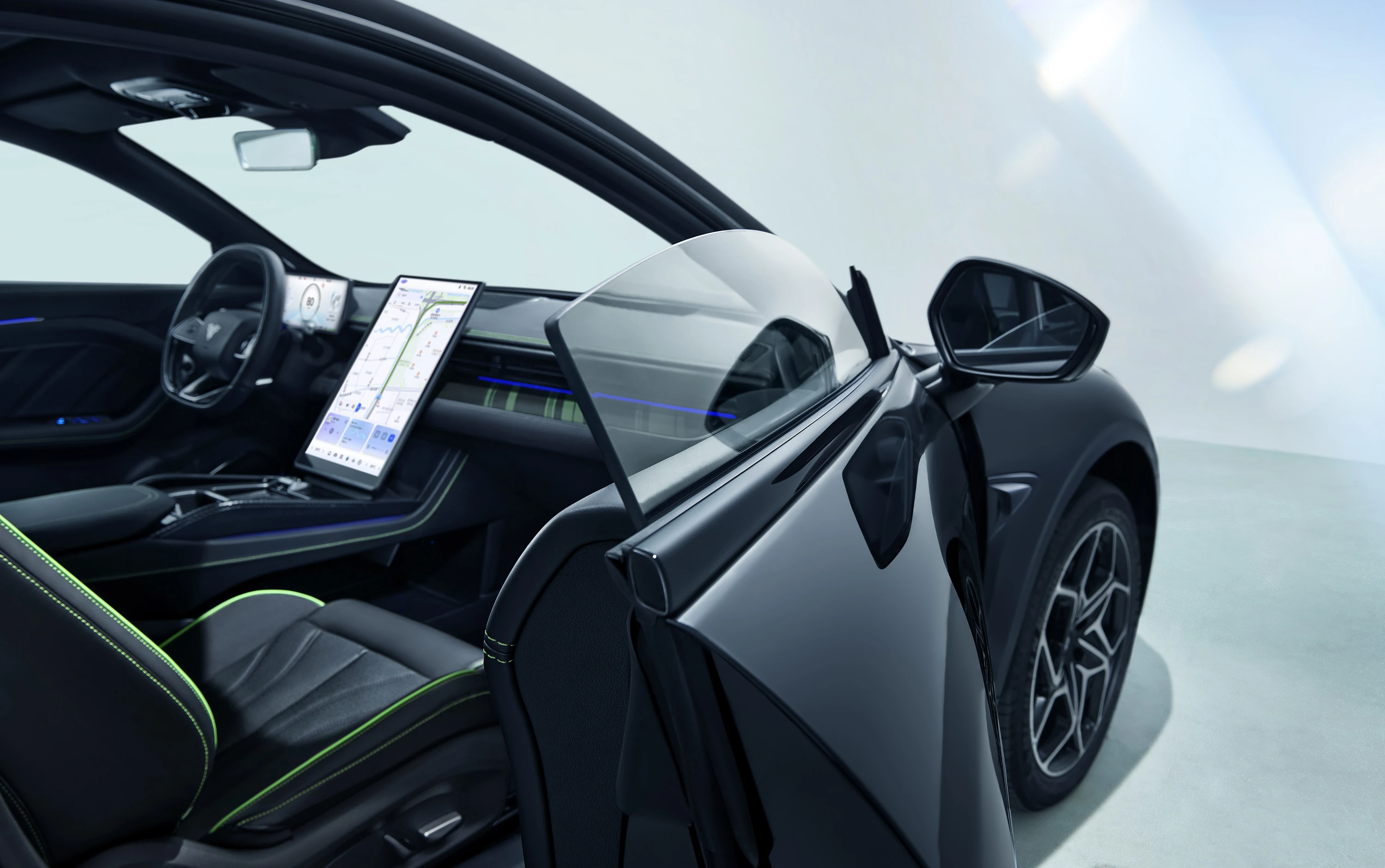 Neta GT 580 AWD interior view