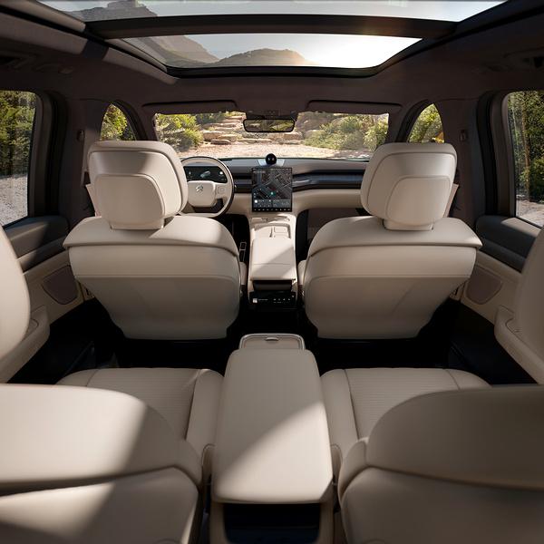 Nio EL8 interior view