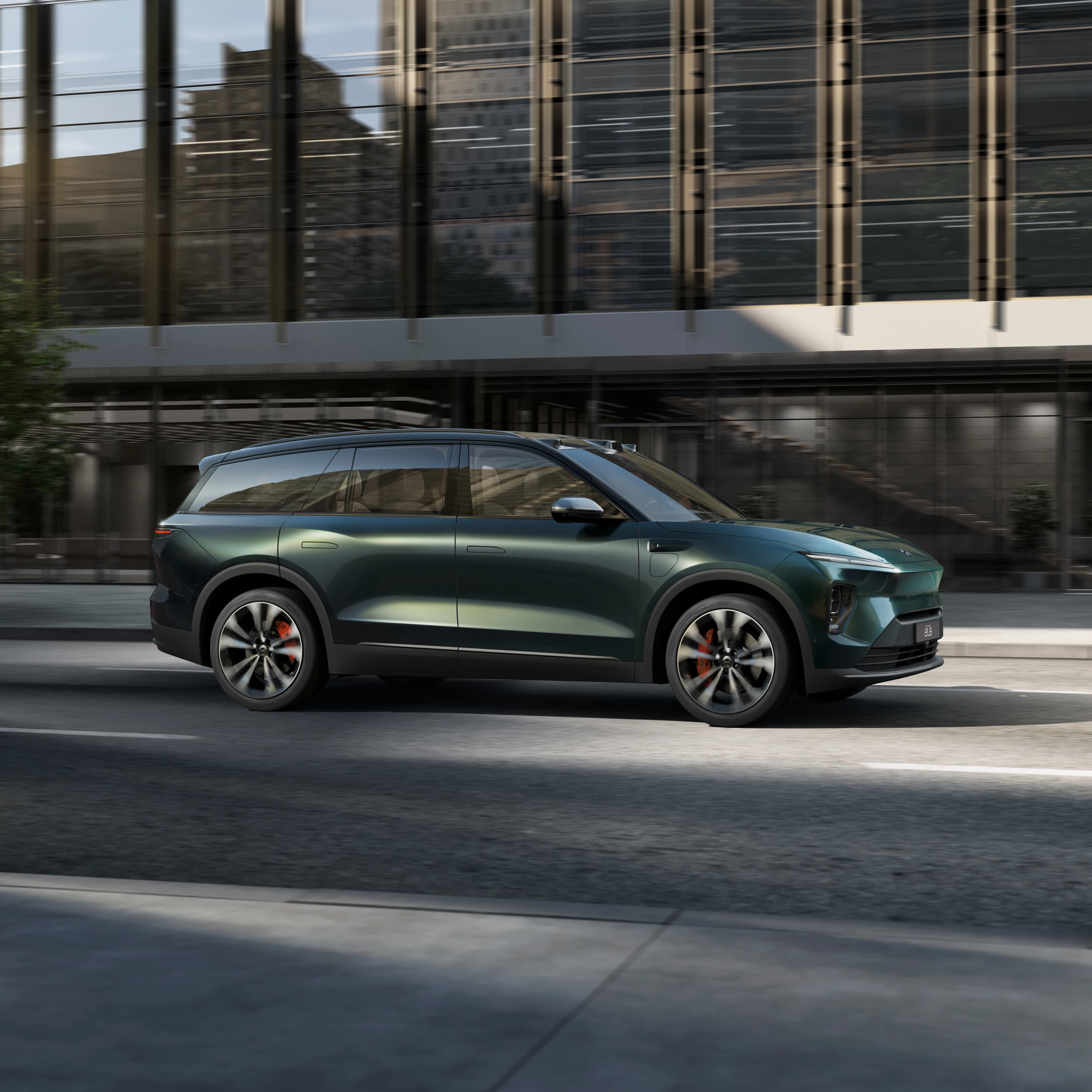 Nio ES8 (GEN2) electric vehicle exterior