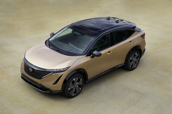 Nissan Ariya 87kWh exterior view