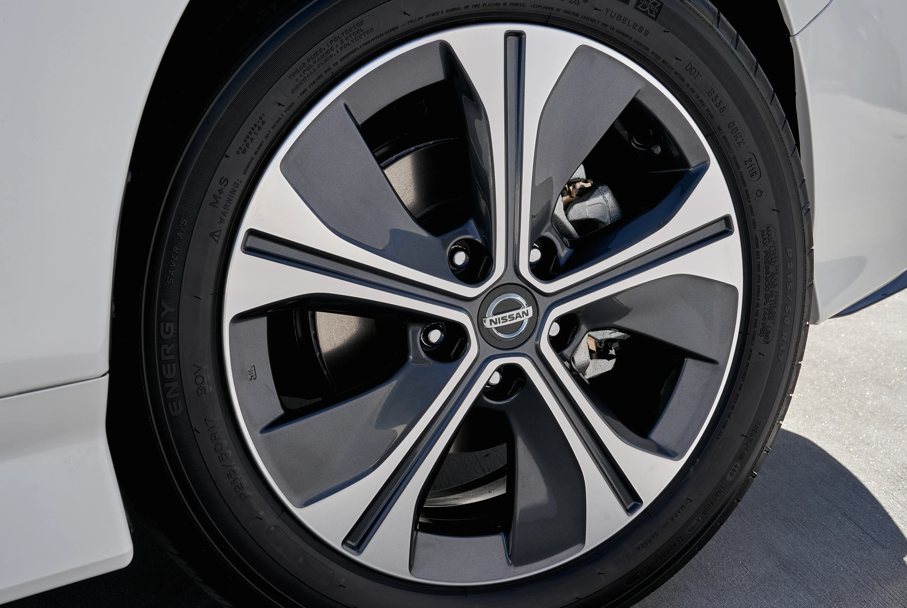 Nissan Leaf e+ 62 kWh wheels view