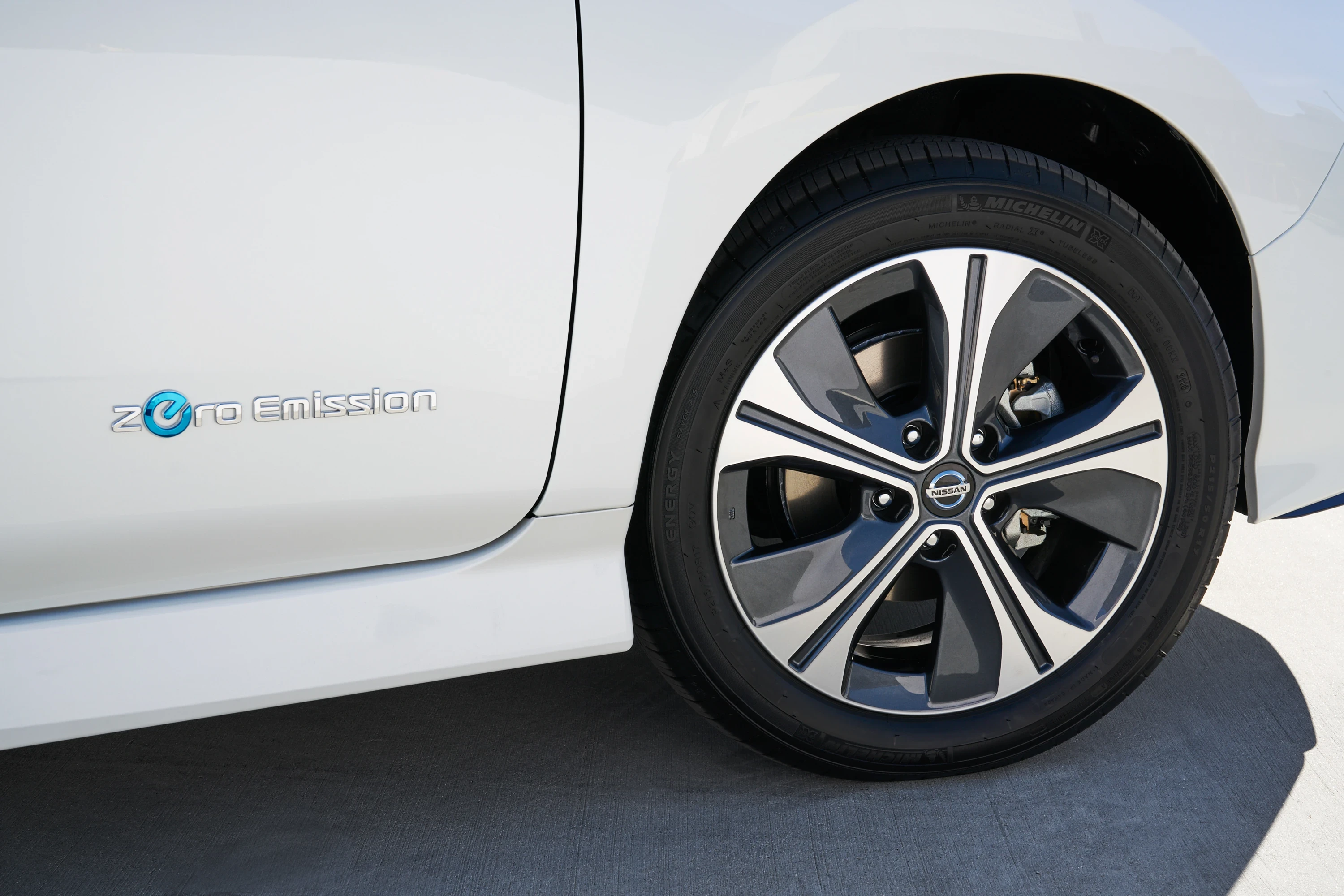 Nissan Leaf e+ 62 kWh wheels view