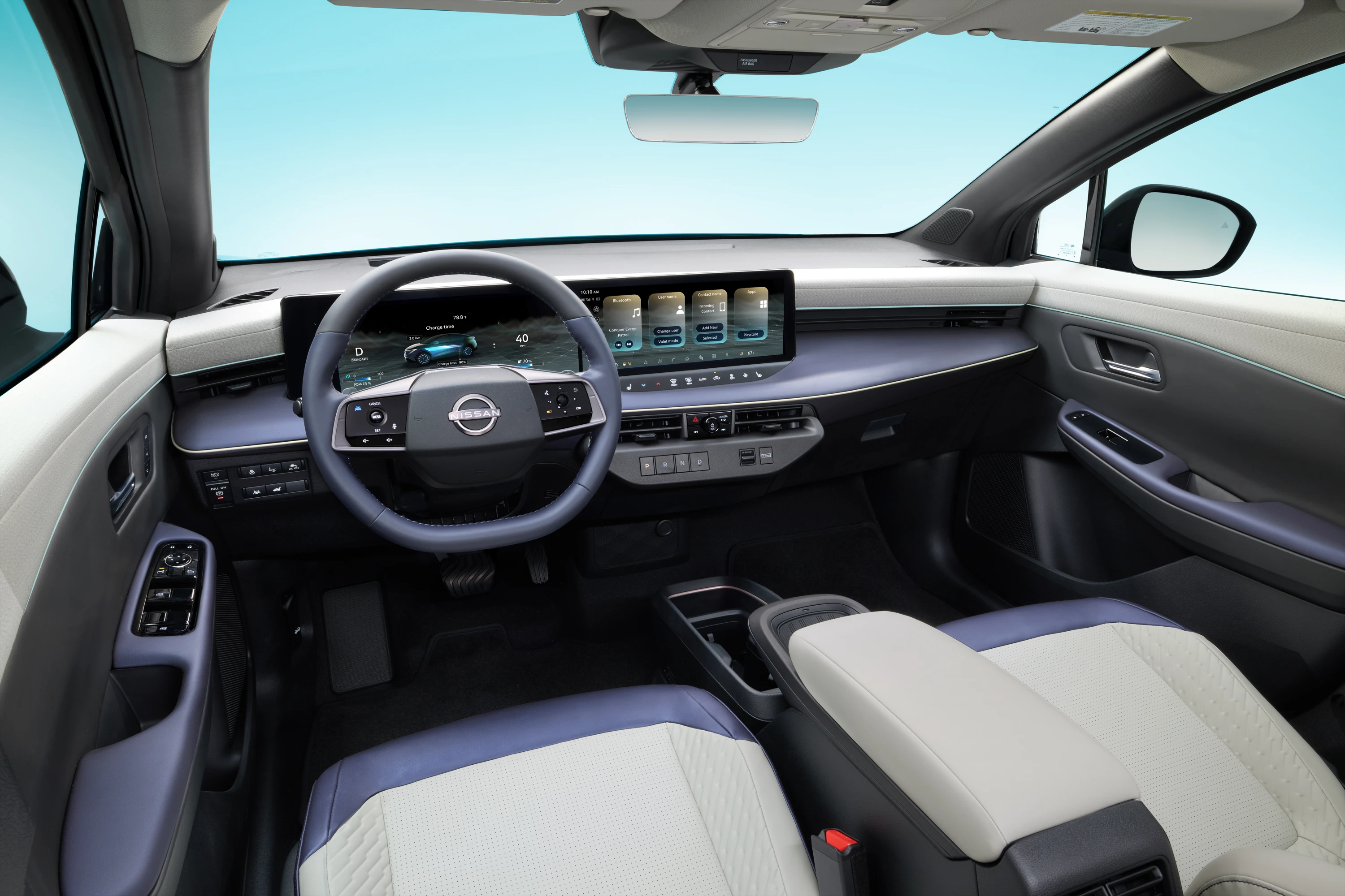 Nissan Leaf Long Range interior view