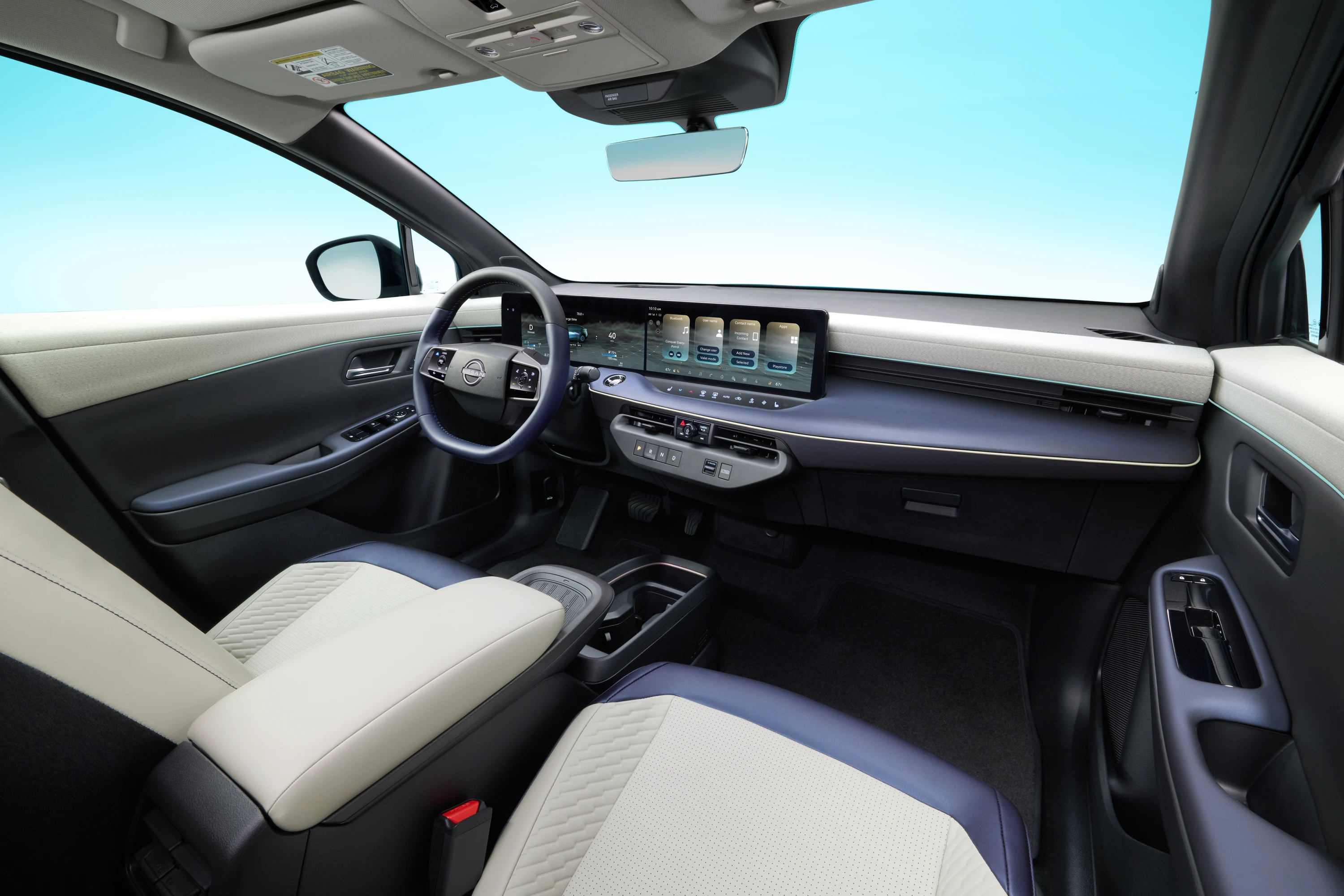 Nissan Leaf Long Range interior view