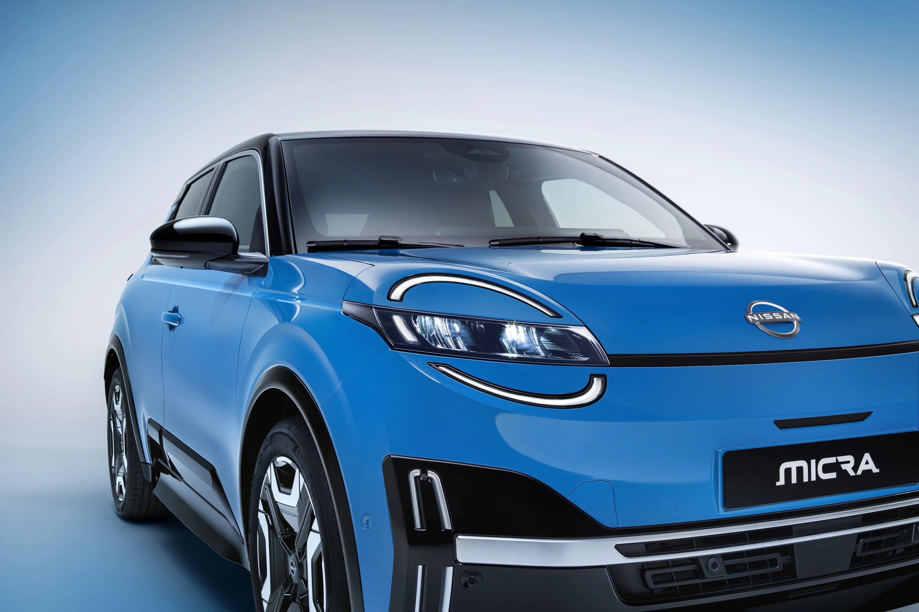 Nissan Micra 40kWh headlights view