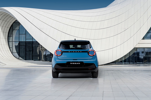 Nissan Micra 52 kWh exterior view