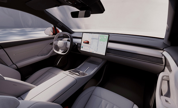 Onvo L60 AWD interior view