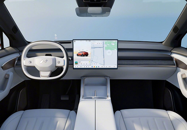 Onvo L60 AWD screens view