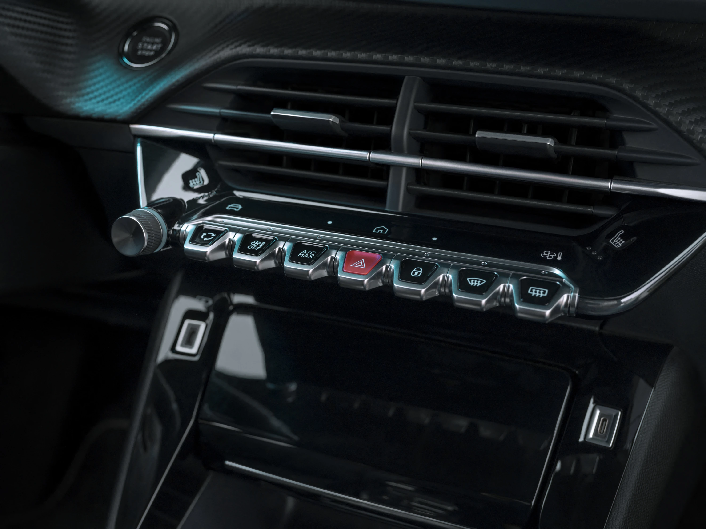 Peugeot E-208 51 kWh interior view