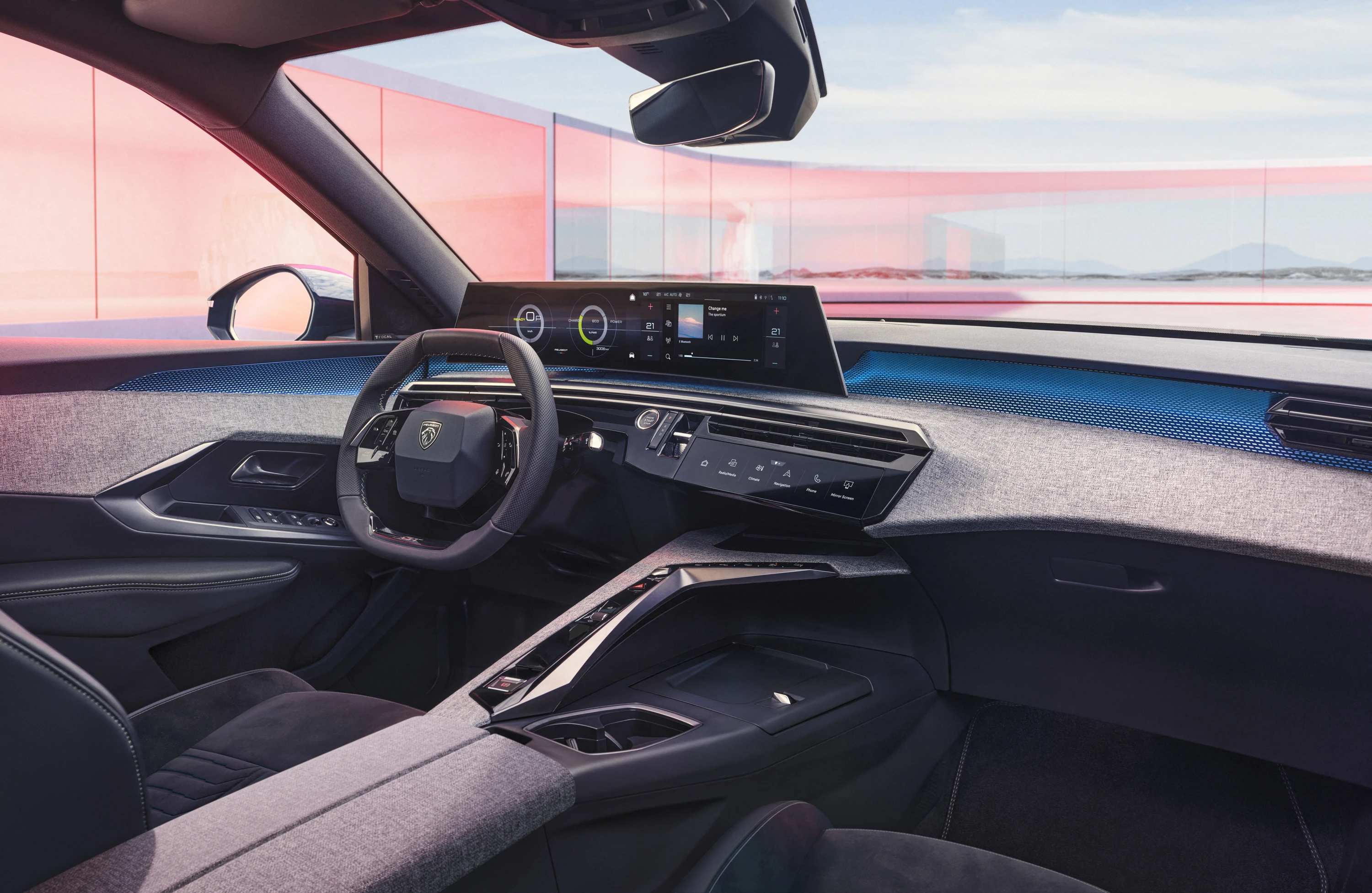 Peugeot E-3008 Long Range screens view