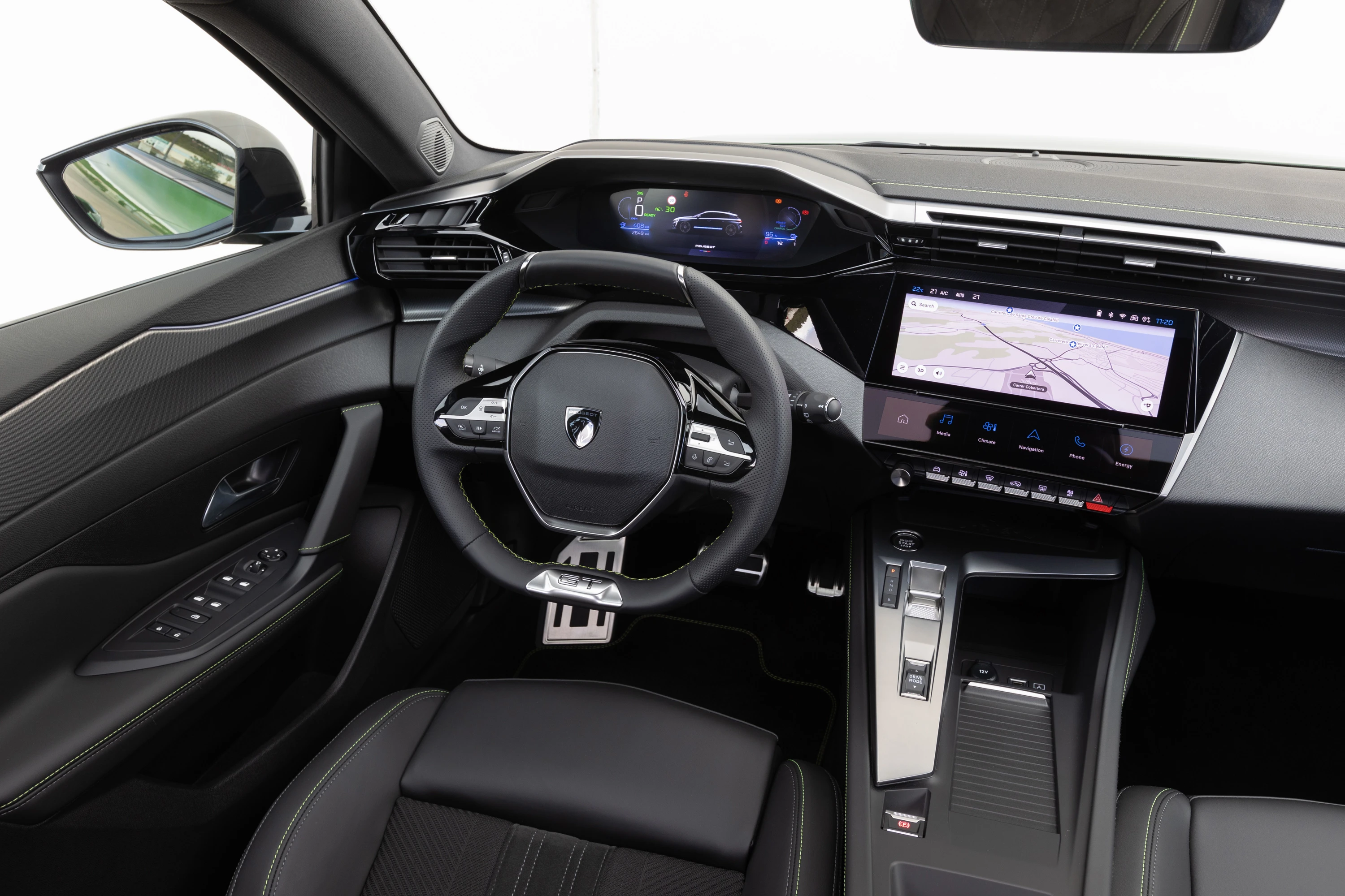Peugeot E-308 screens view