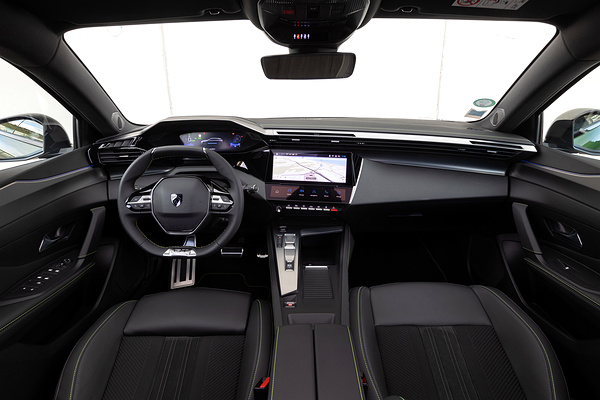 Peugot E-308 interior view