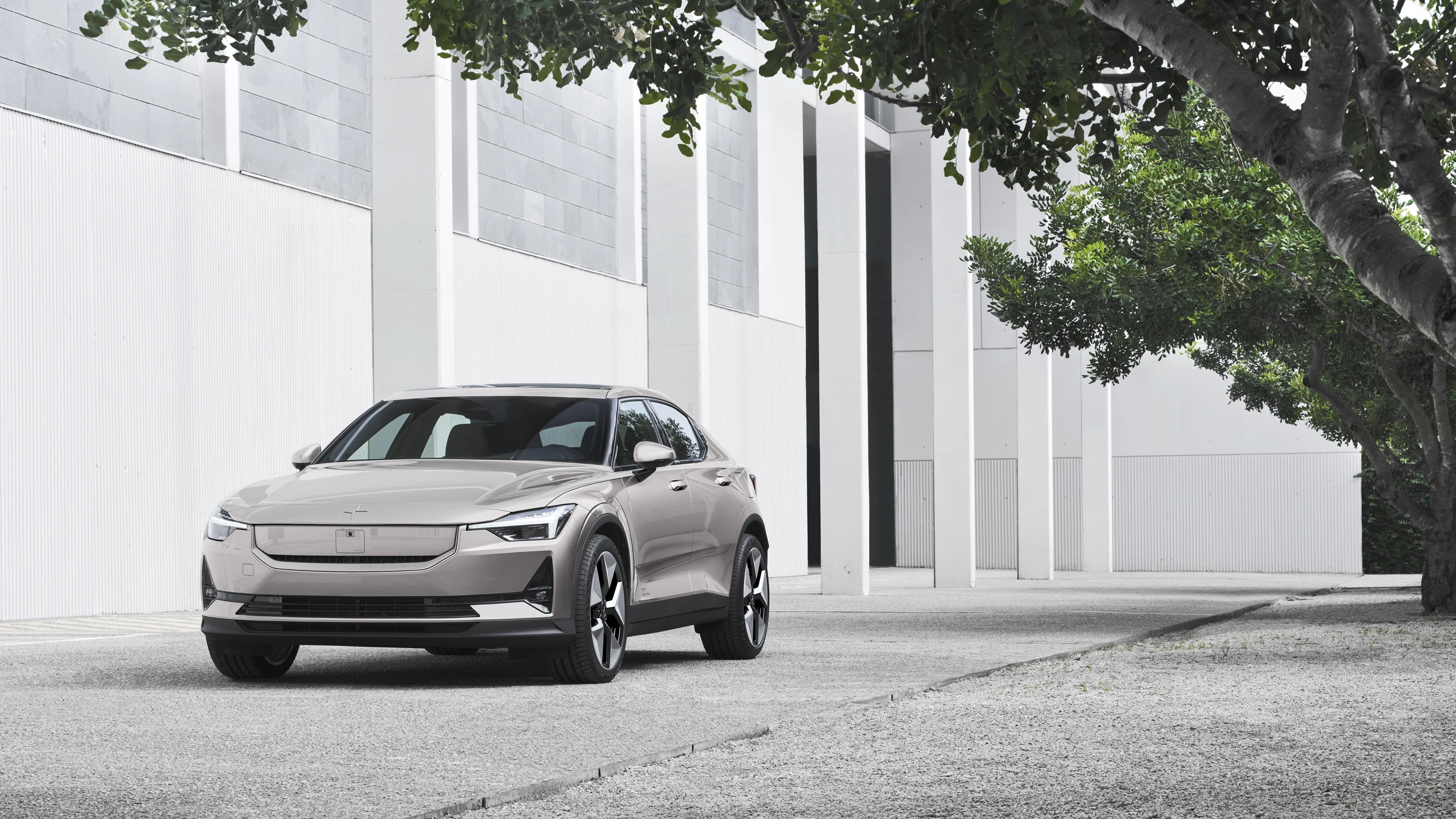 Polestar 2 Long Range Dual Motor exterior view