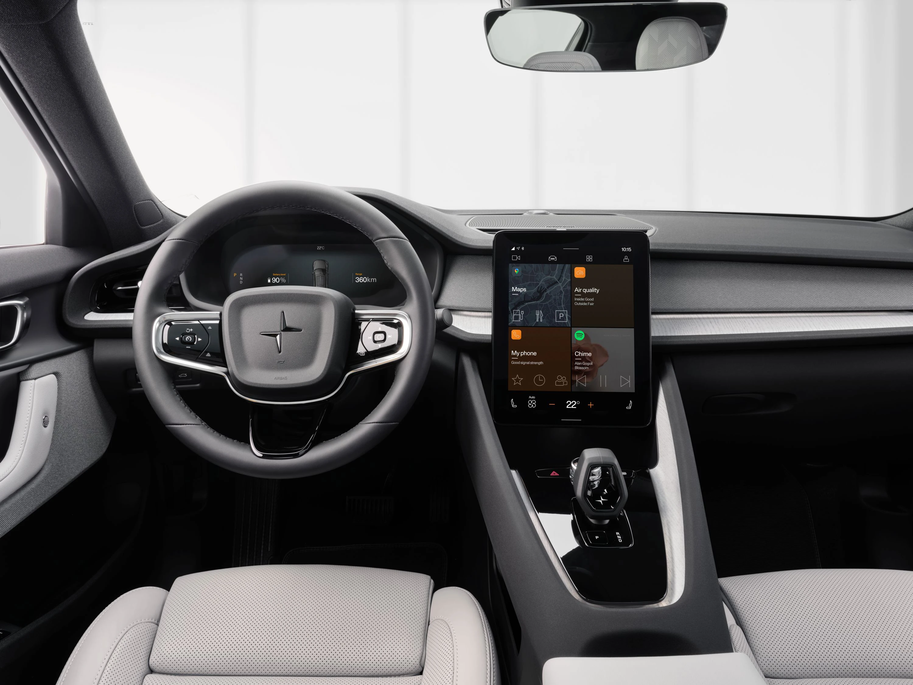 Polestar 2 Long Range Dual Motor Performance screens view