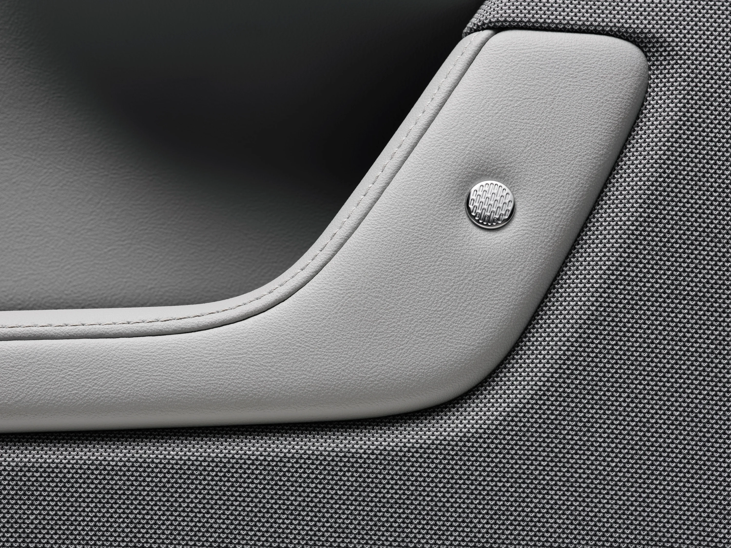 Polestar 2 Long Range Single Motor (GEN1) details view