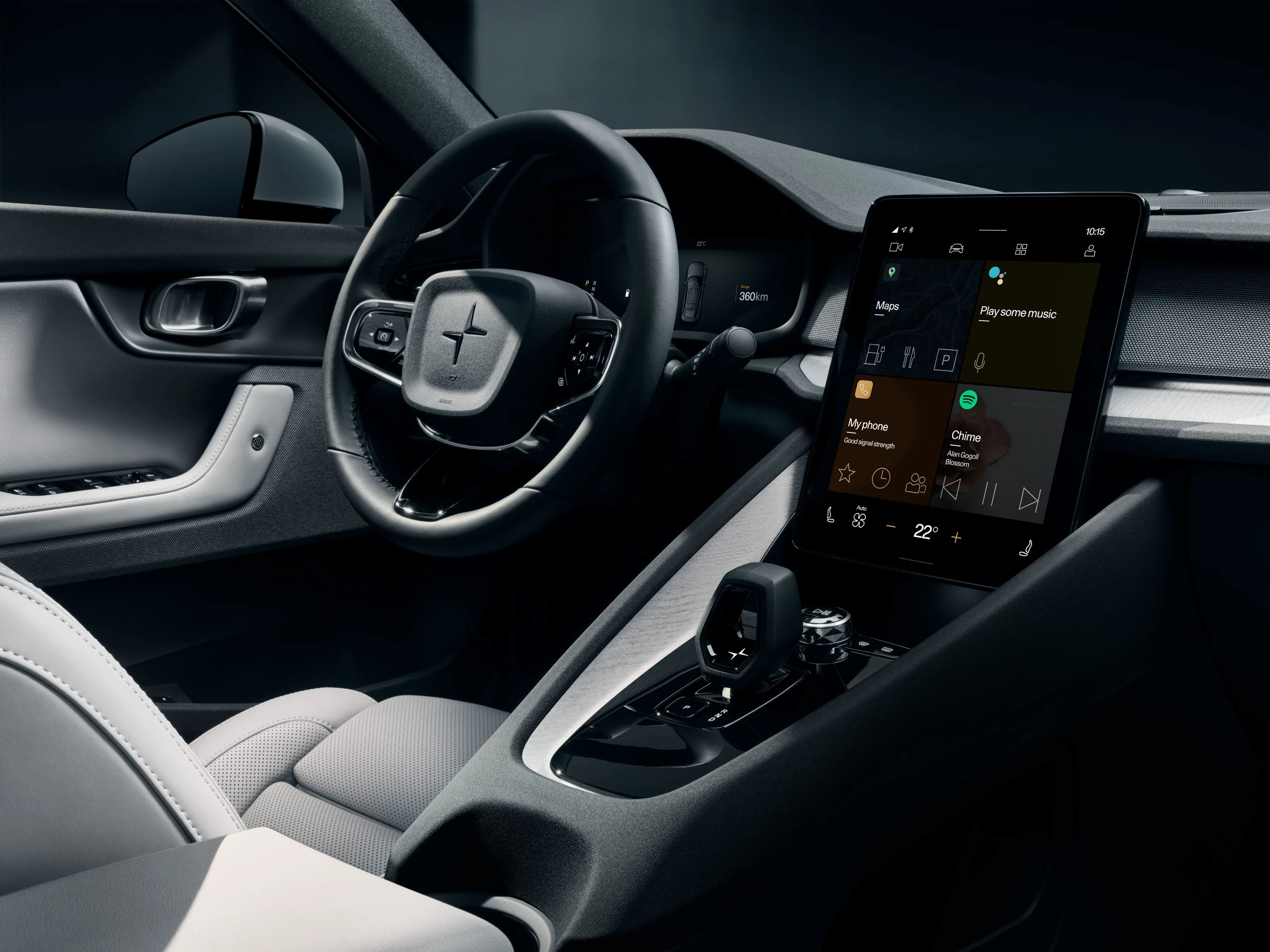 Polestar 2 Standard Range Single Motor screens view