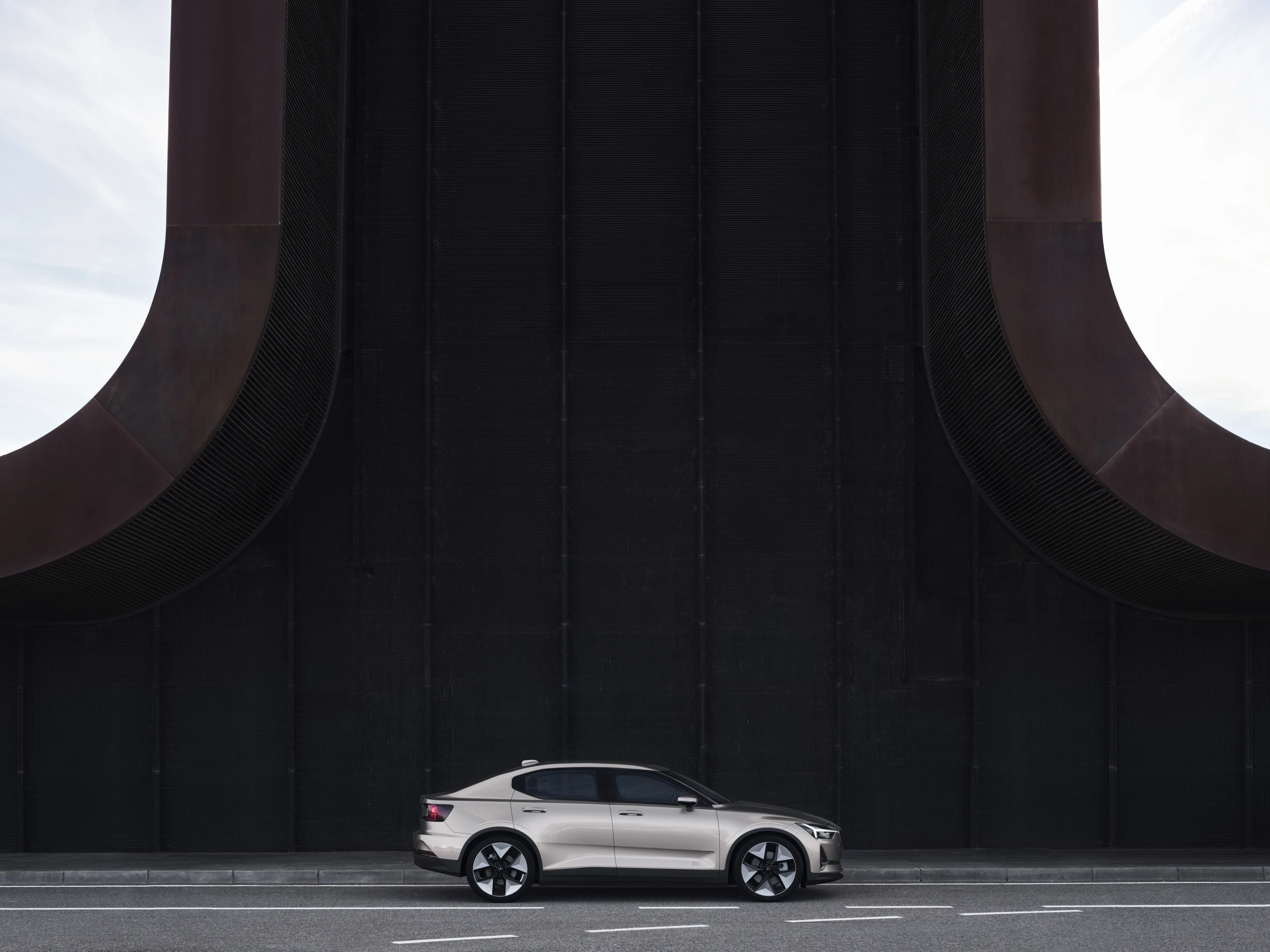 Polestar 2 Standard Range Single Motor (GEN1) exterior view