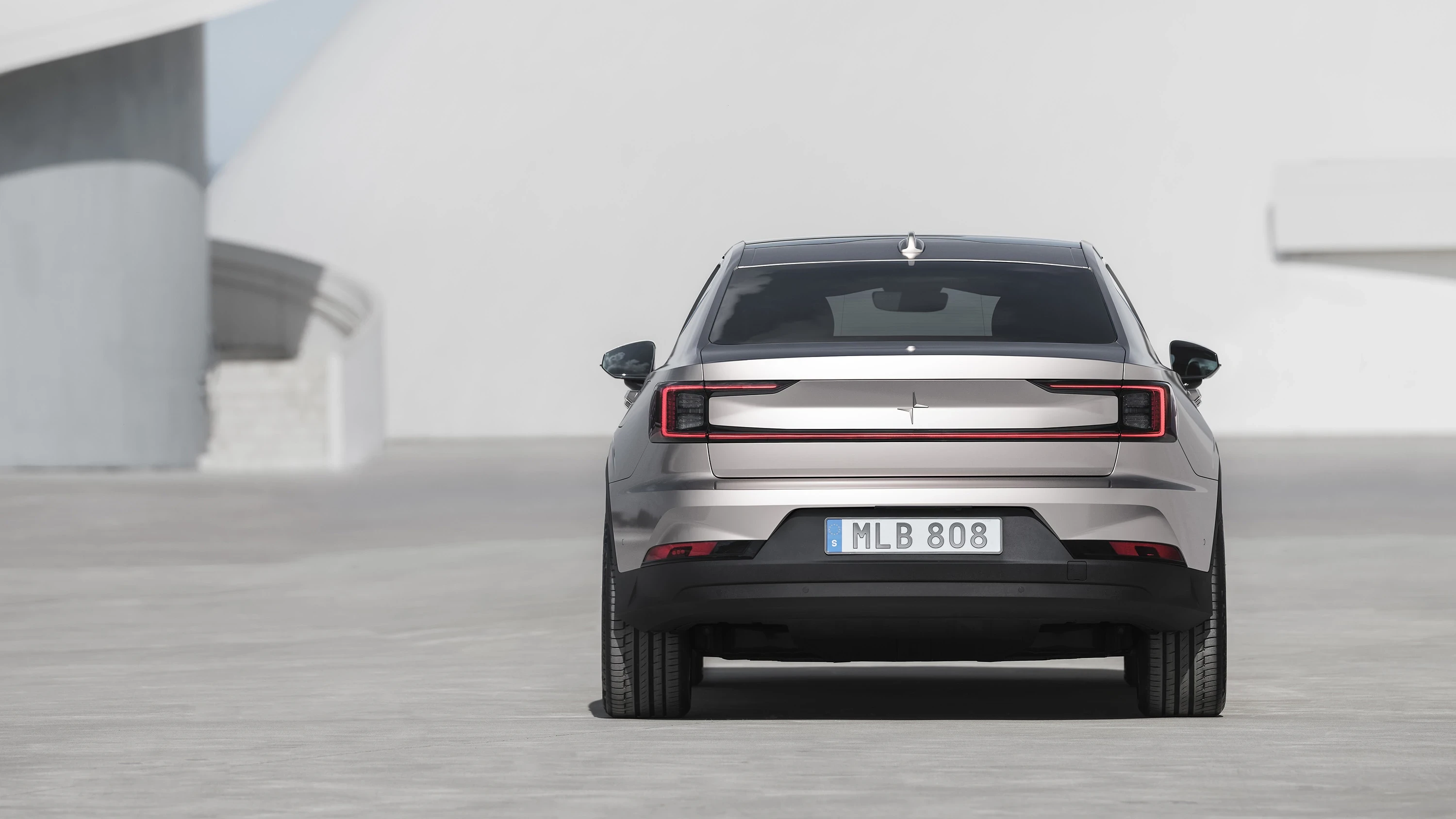 Polestar 2 Standard Range Single Motor (GEN1) exterior view