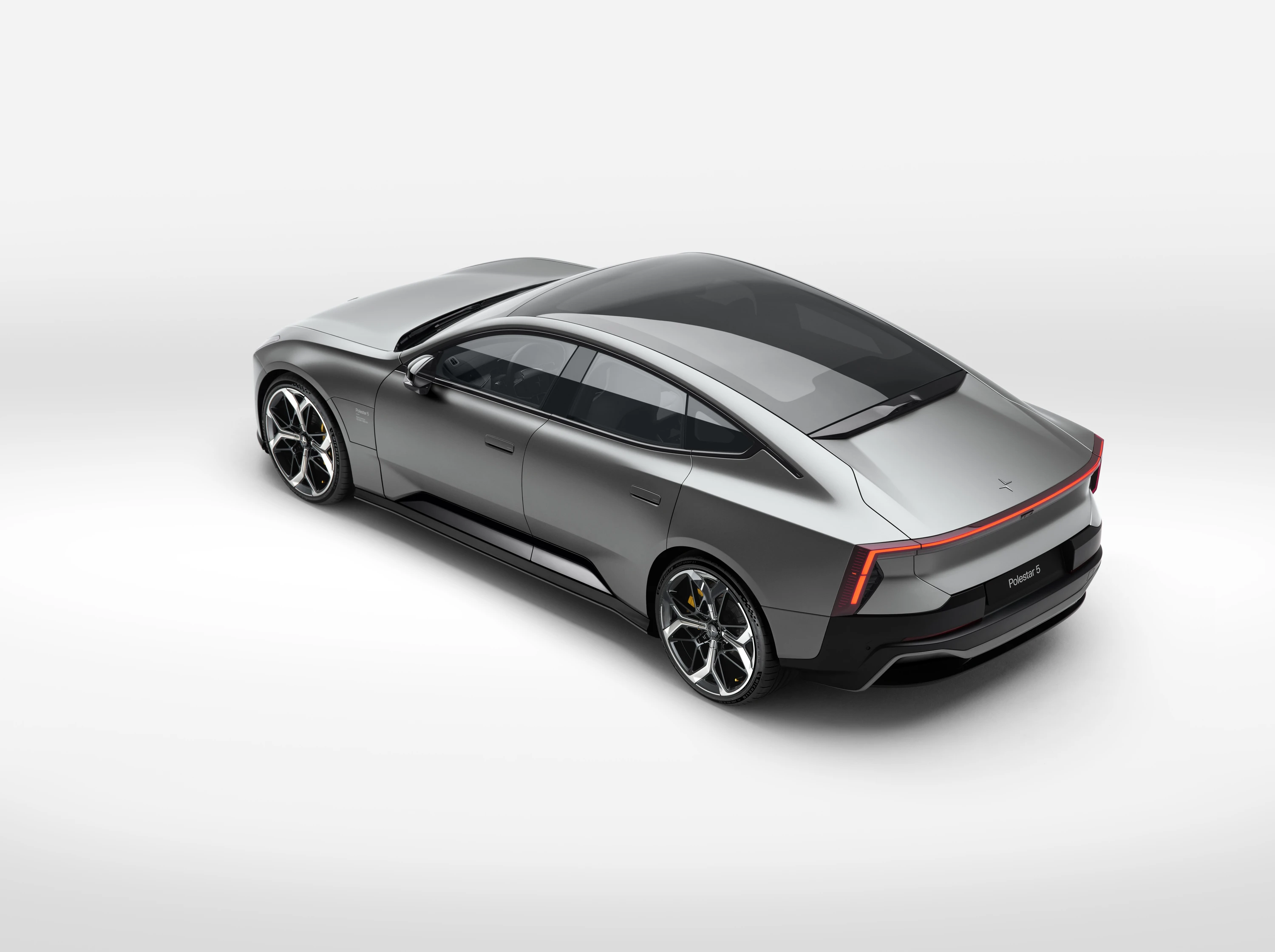 Polestar 5 Dual Motor exterior view