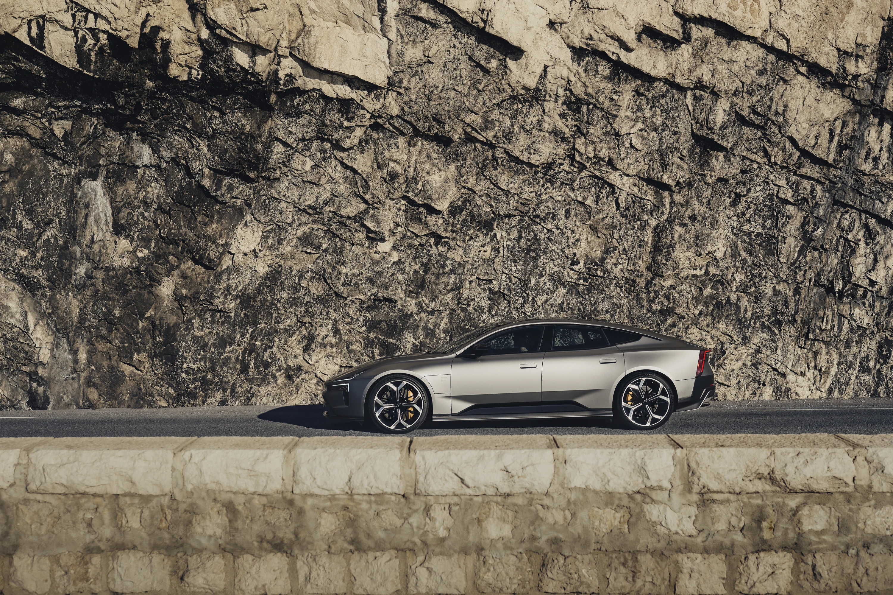Polestar 5 Dual Motor exterior view