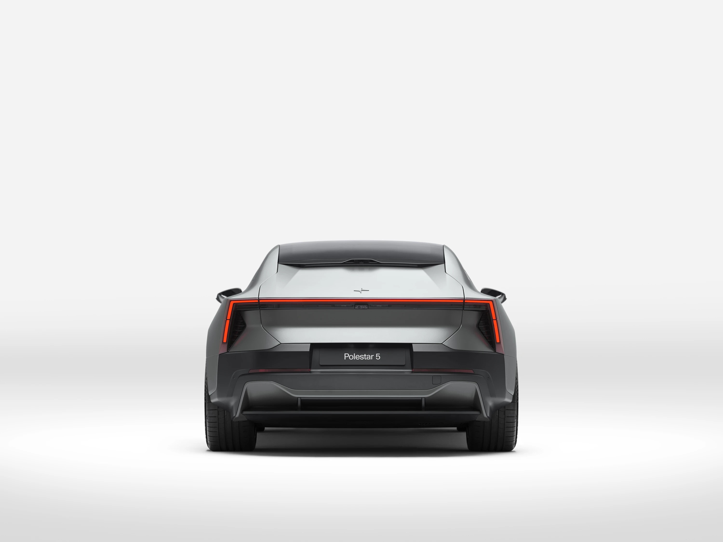 Polestar 5 Dual Motor exterior view