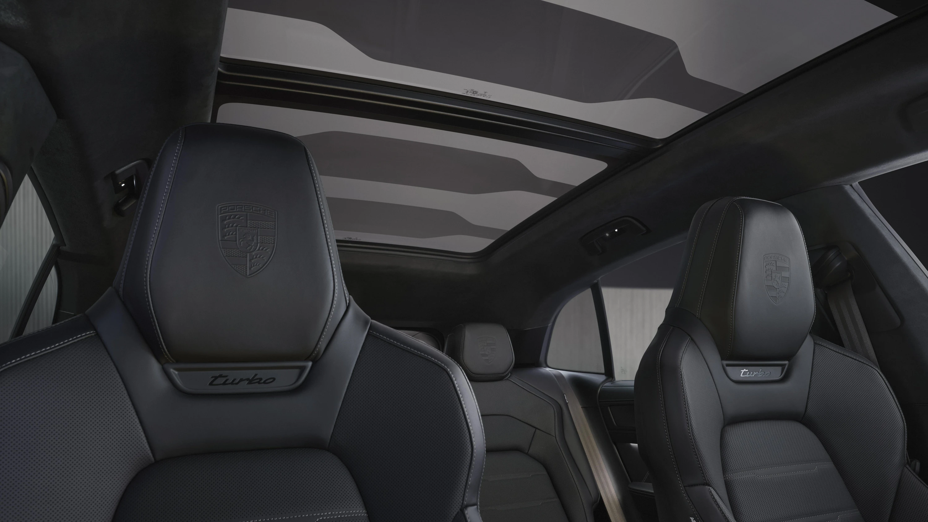 Porsche Cayenne Turbo roof view