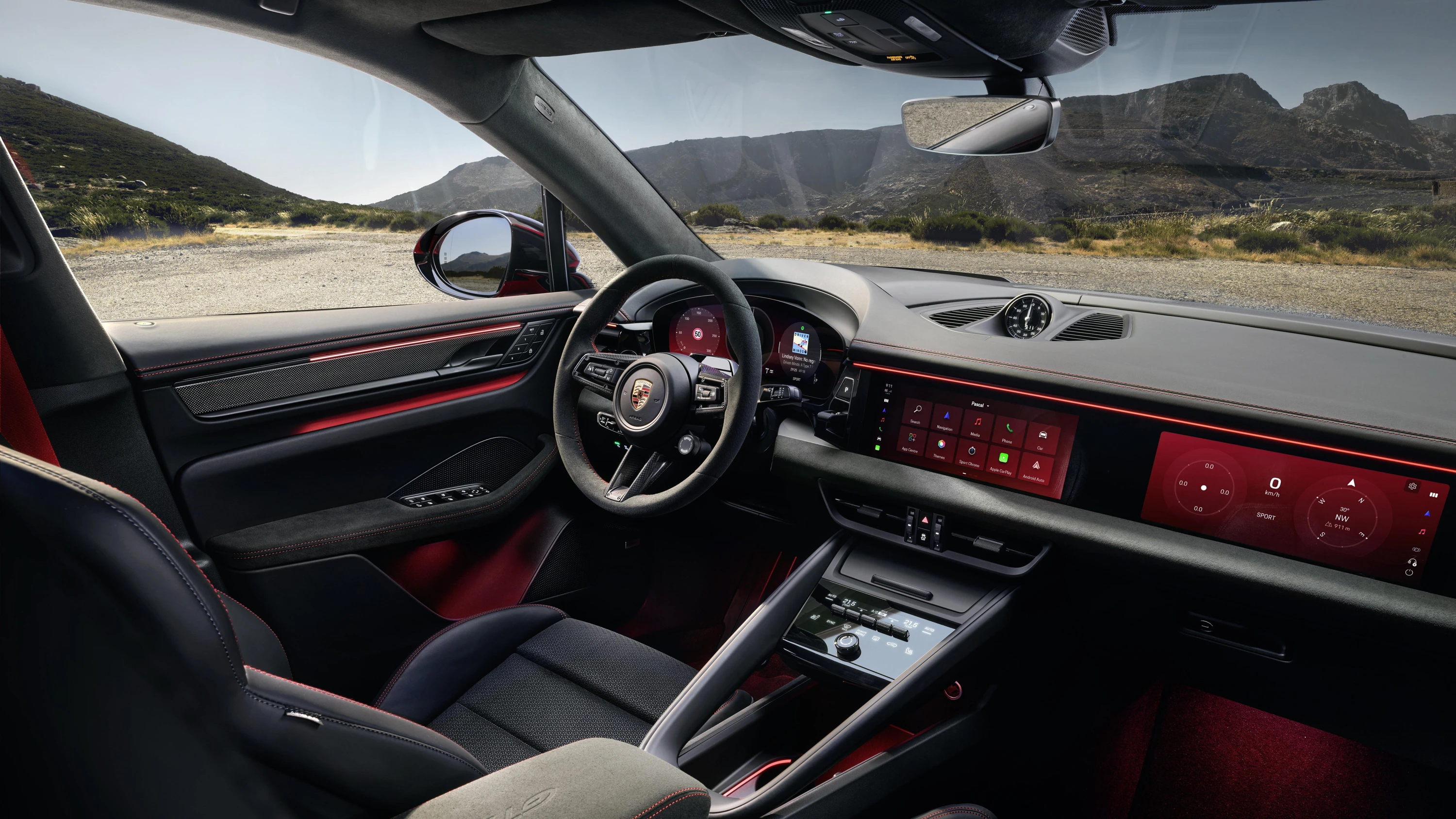 Porsche Macan GTS interior view