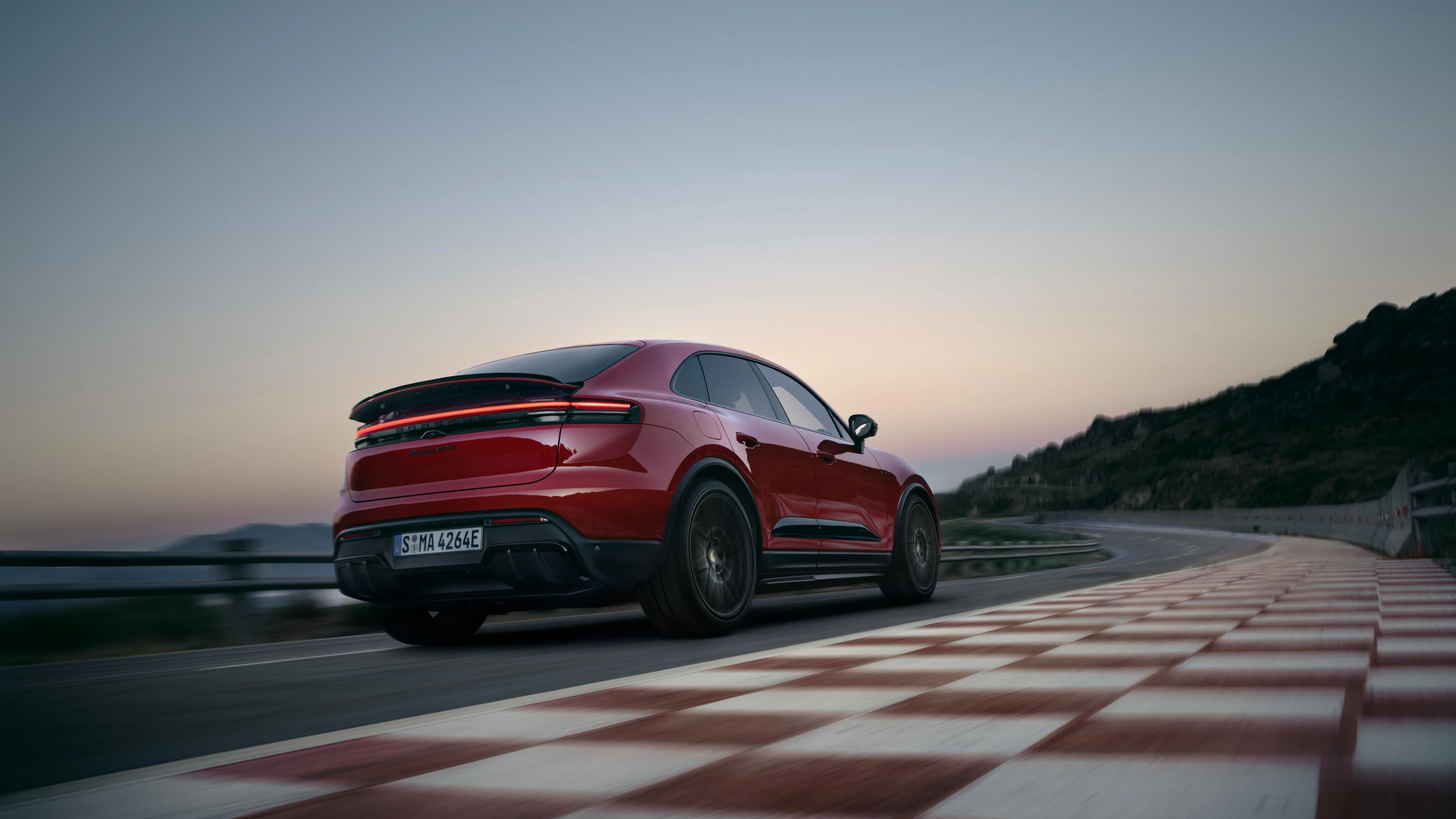 Porsche Macan GTS exterior view