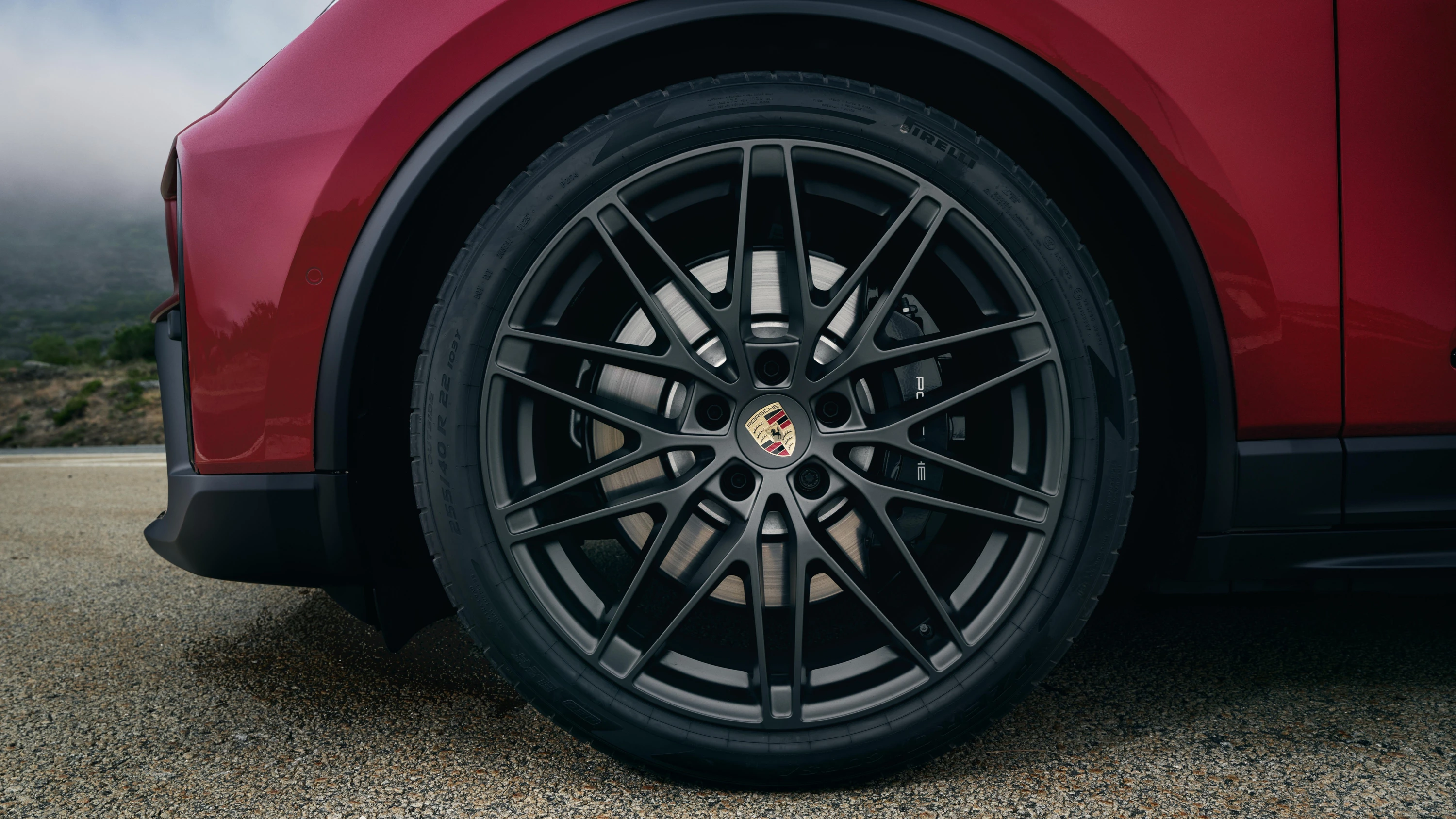 Porsche Macan GTS wheels view