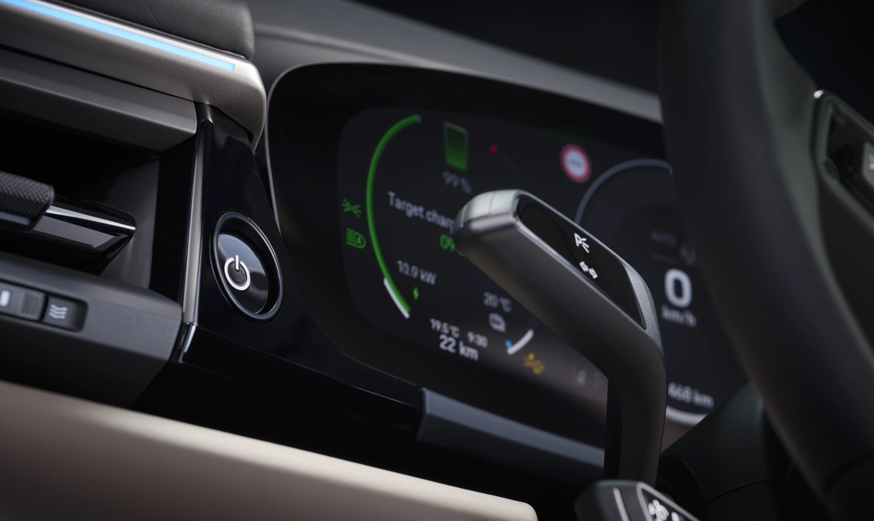 Porsche Macan Turbo details view