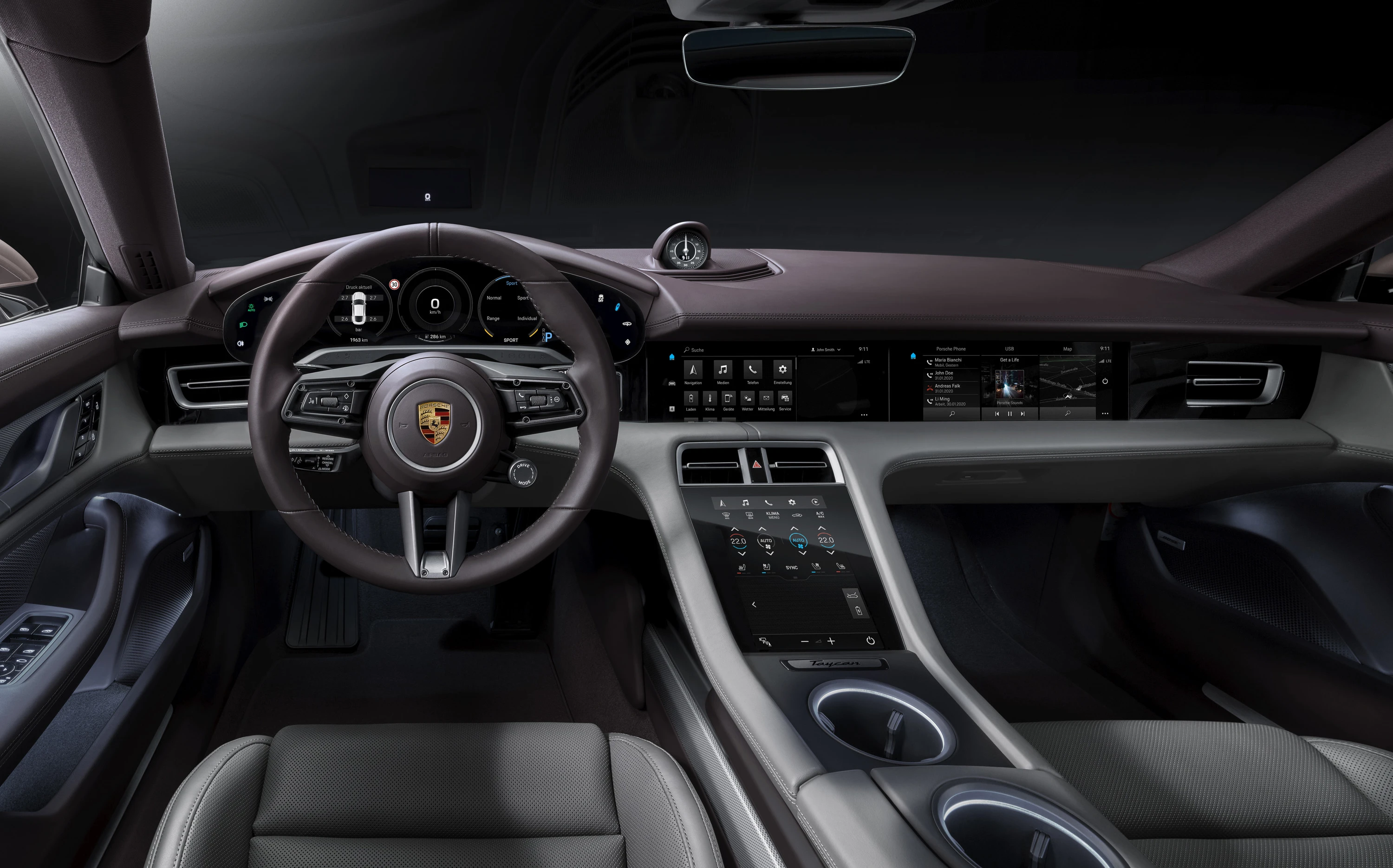 Porsche Taycan (GEN1) screens view