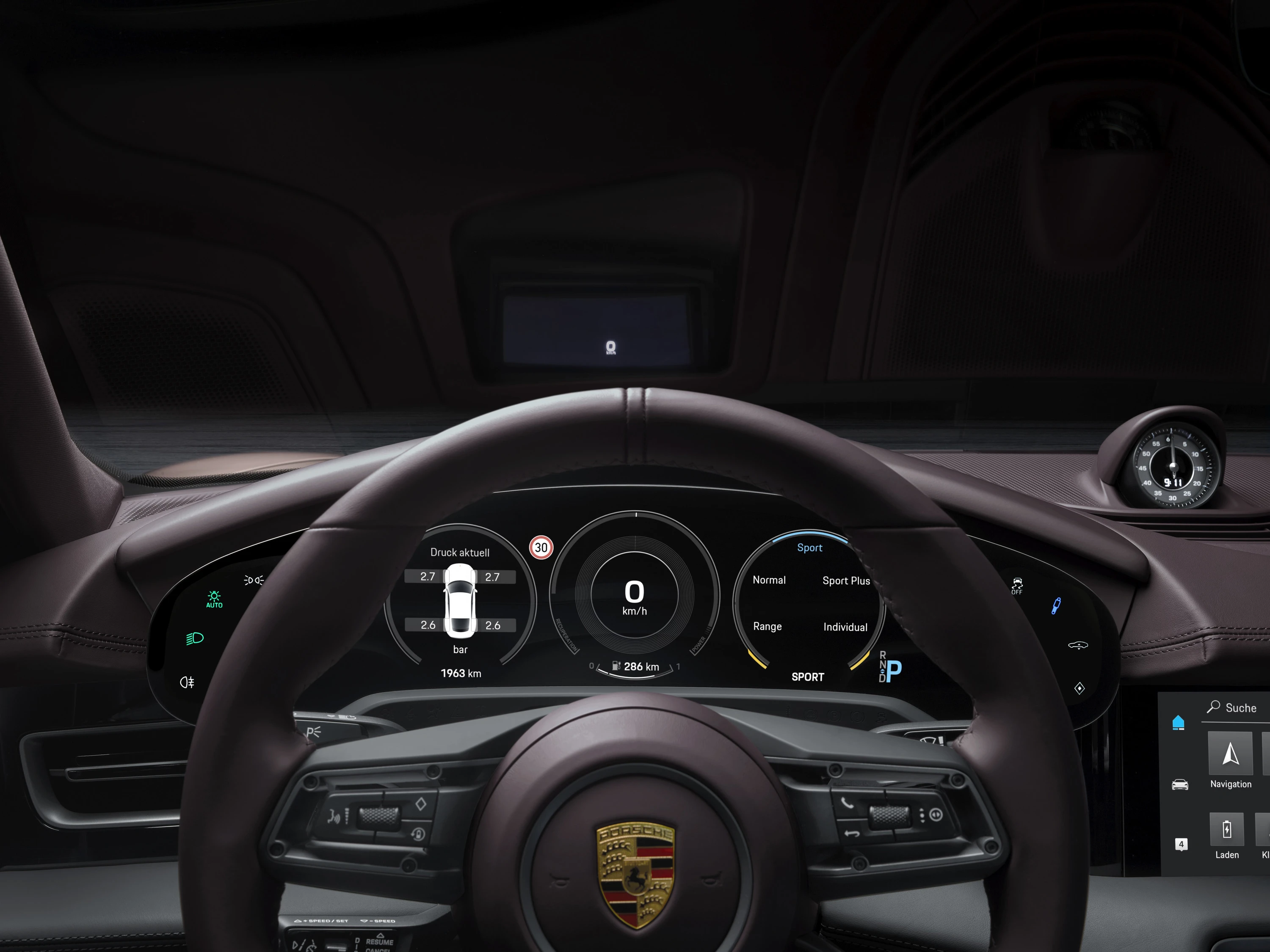 Porsche Taycan (GEN1) screens view