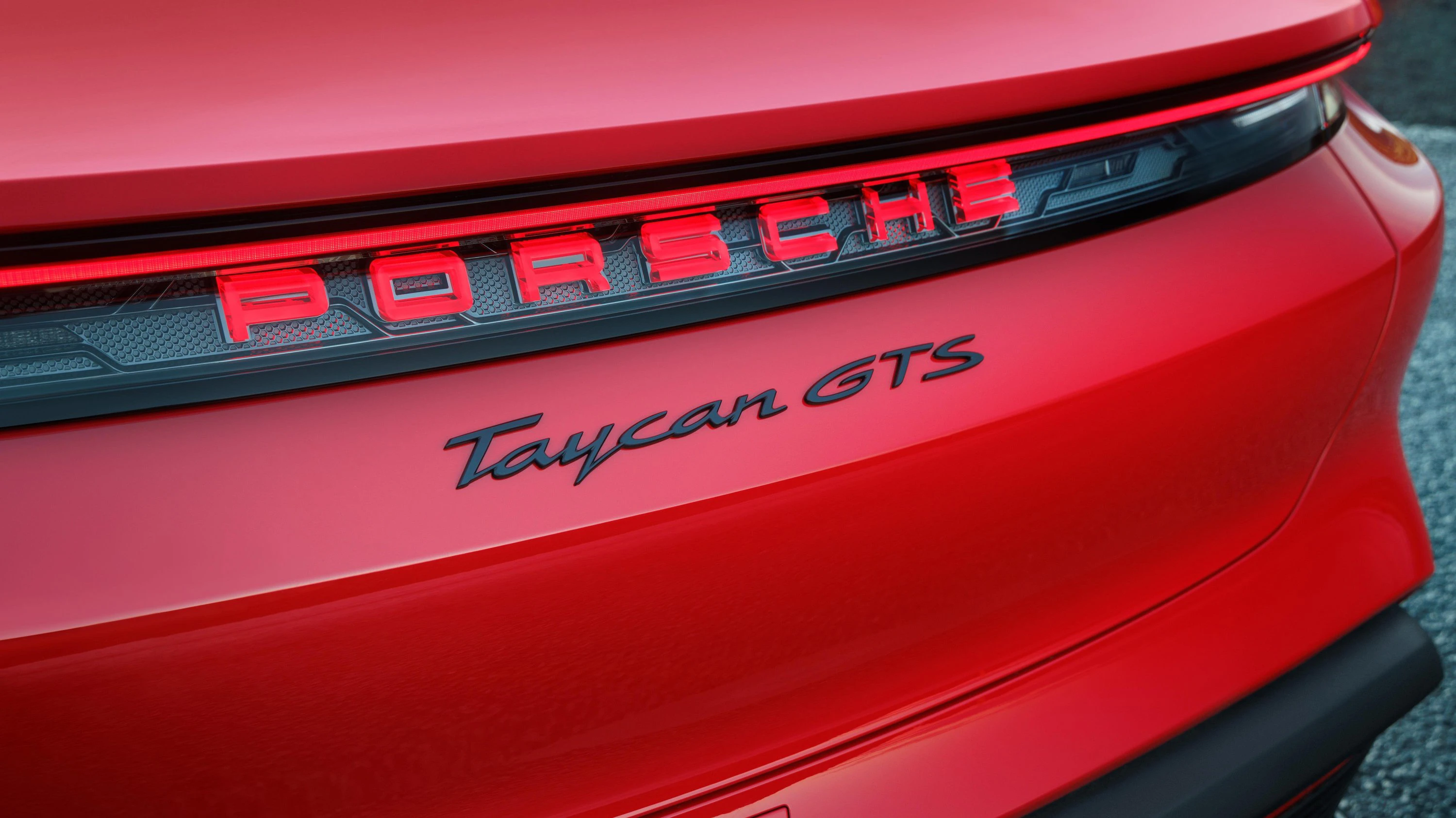 Porsche Taycan GTS details view