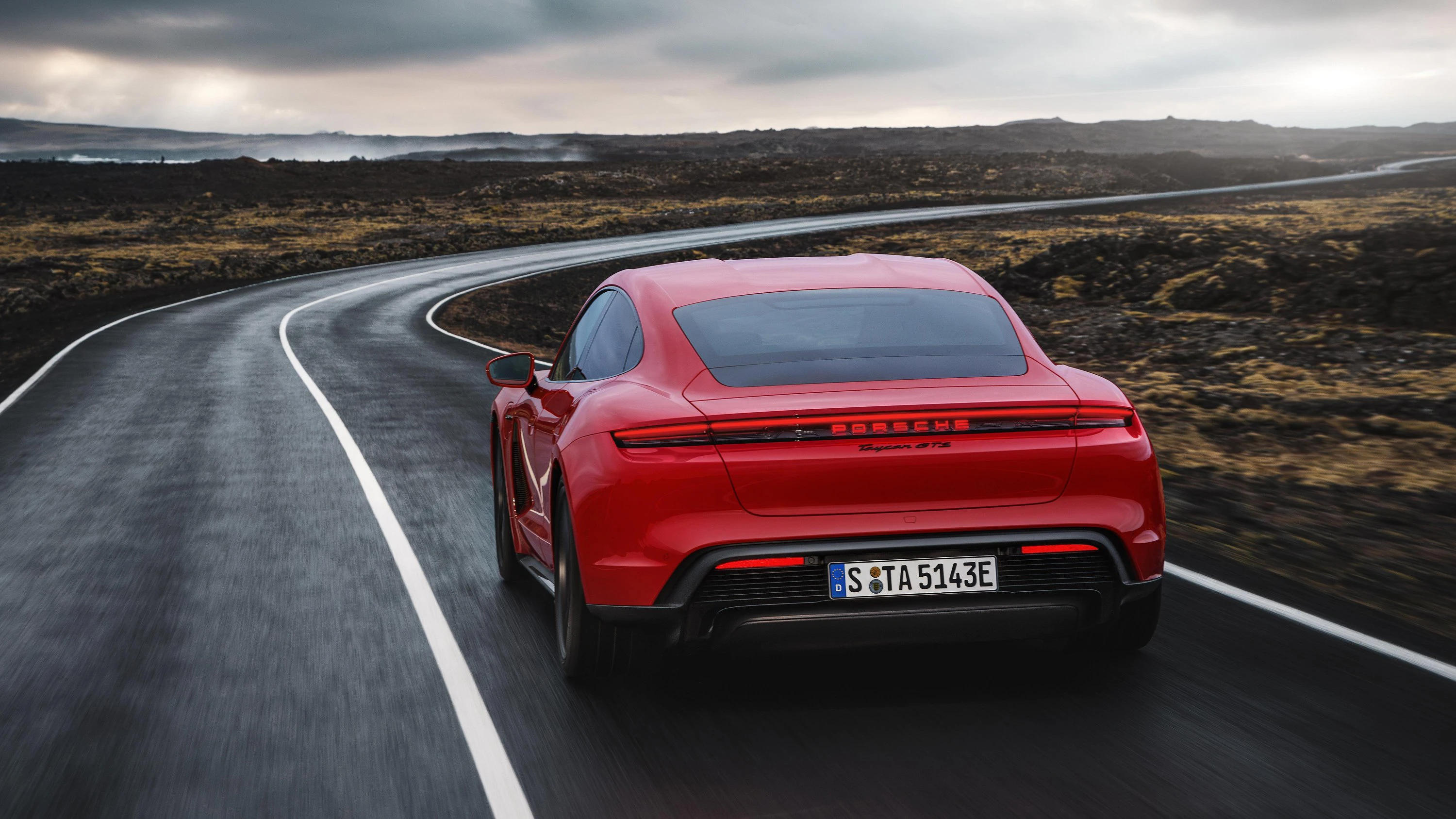 Porsche Taycan GTS exterior view