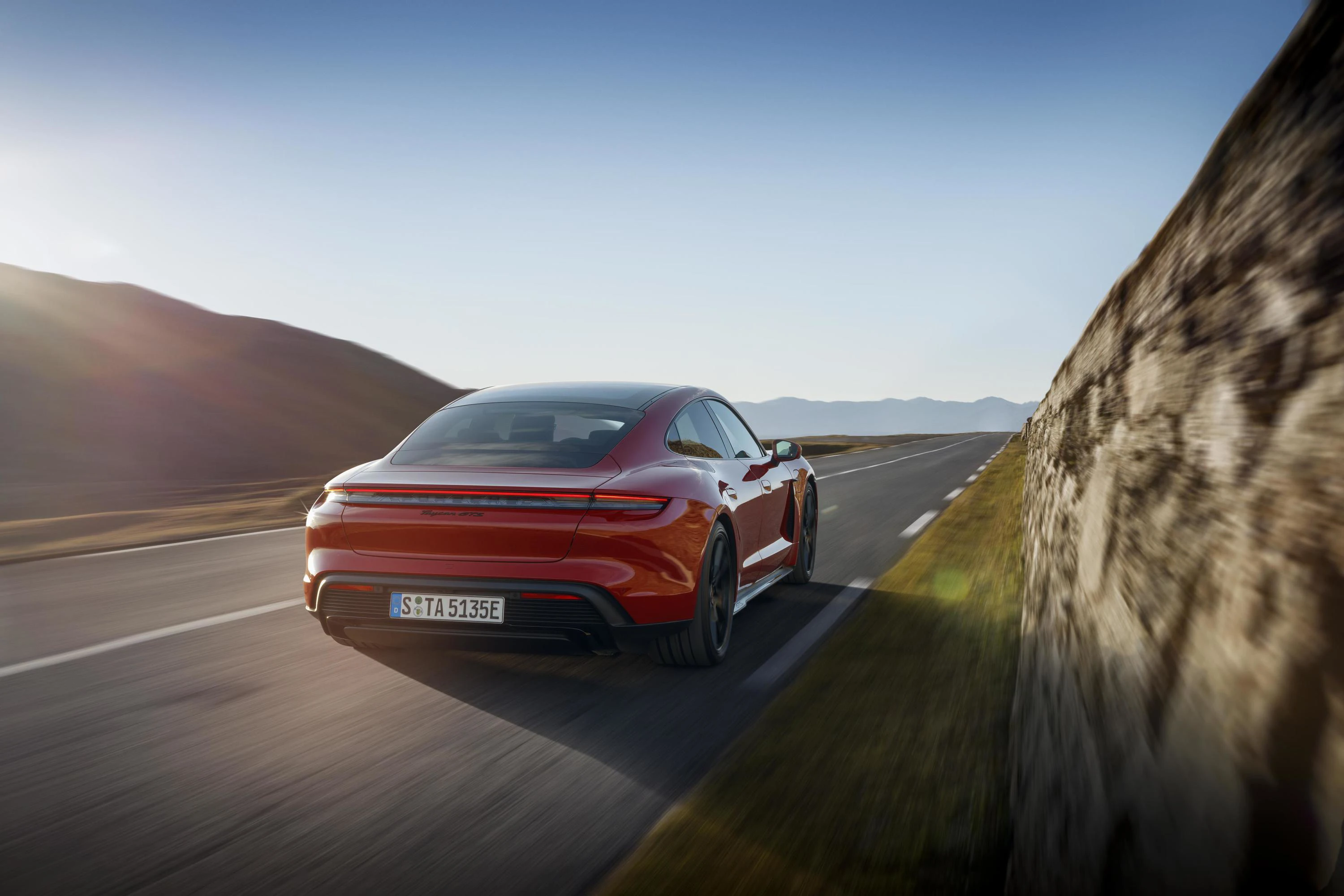 Porsche Taycan GTS (GEN1) exterior view