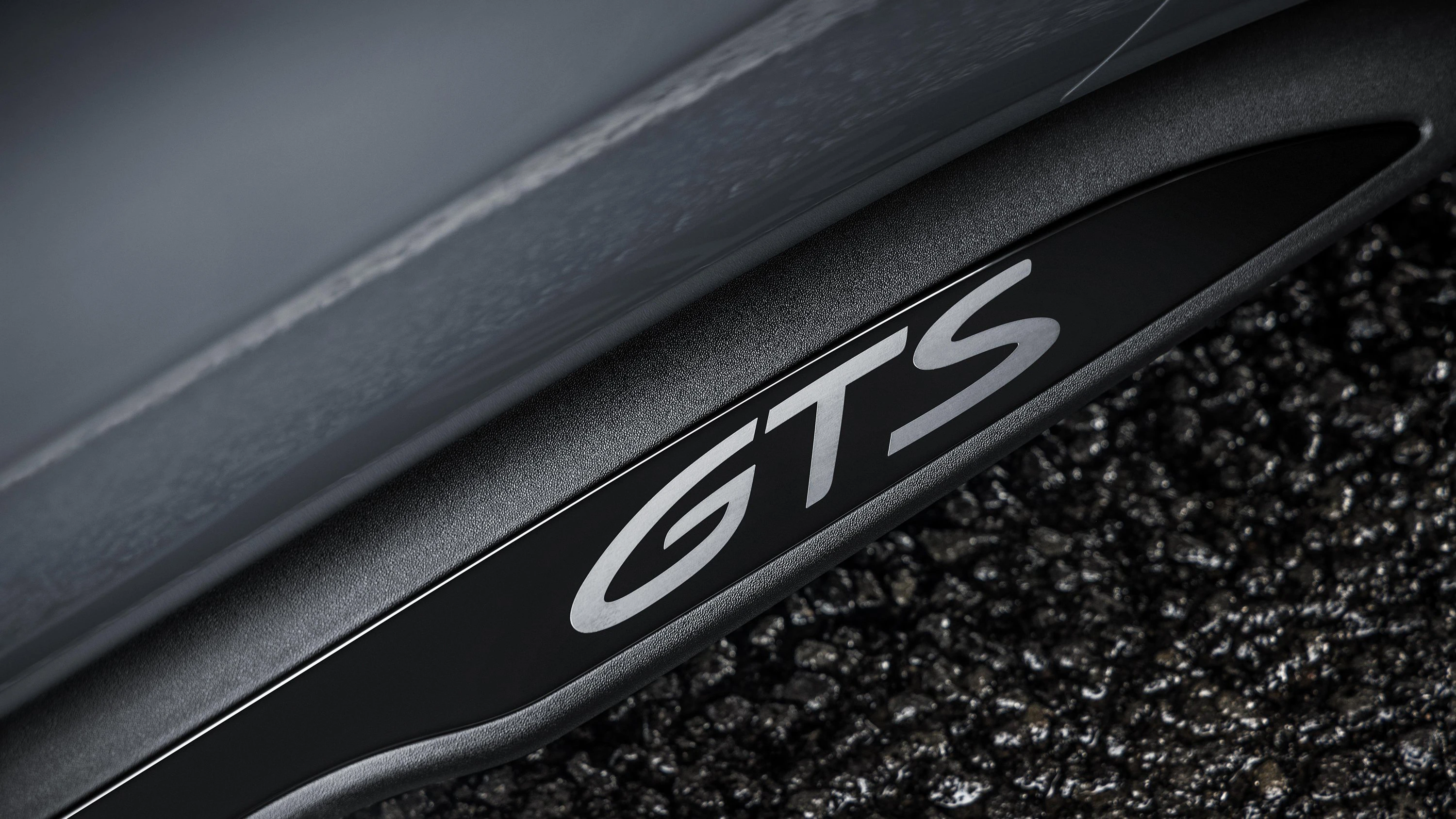 Porsche Taycan GTS Sport Turismo details view