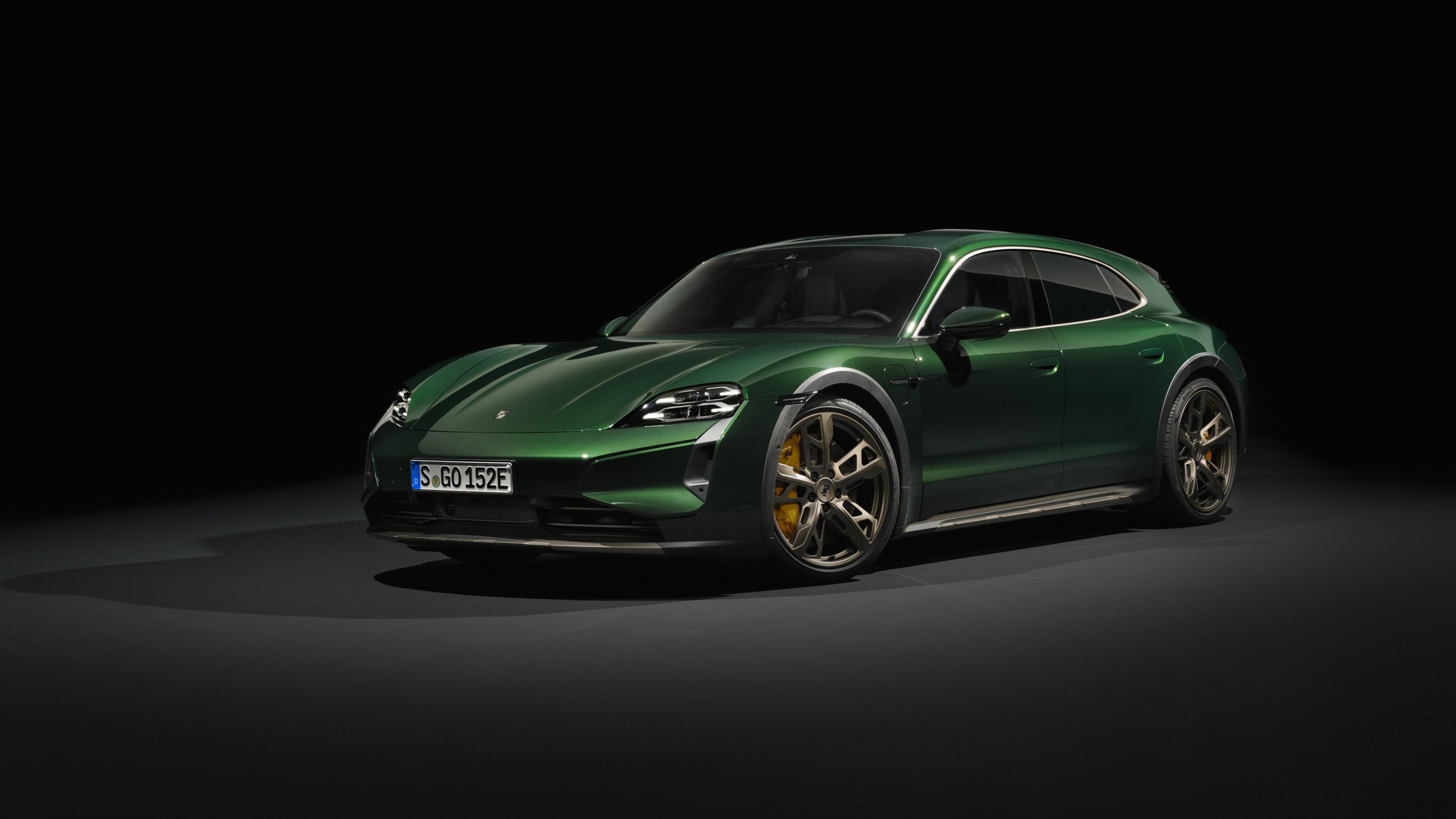Porsche Taycan Turbo Cross Turismo electric vehicle variant