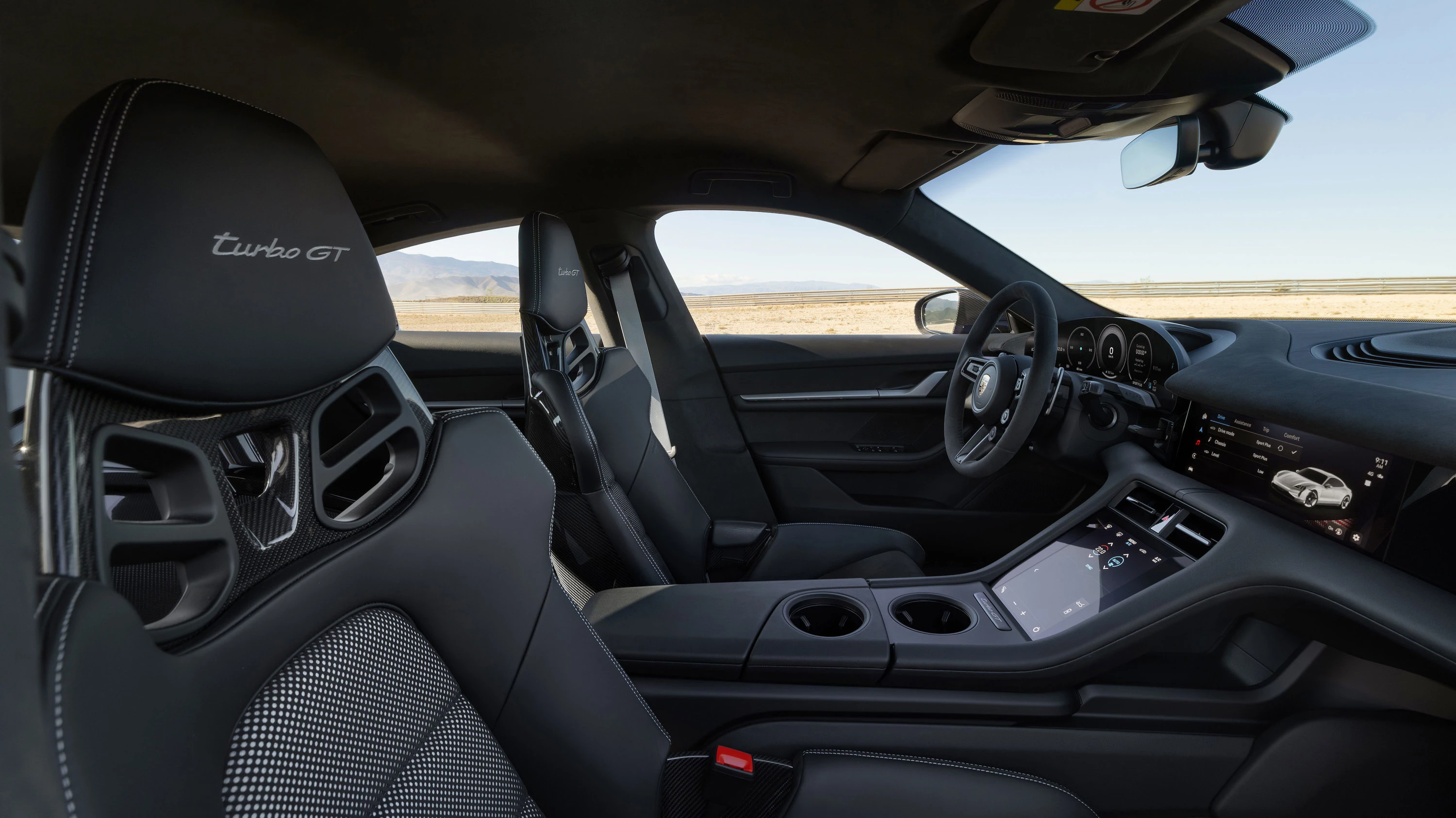 Porsche Taycan Turbo GT frontseats view